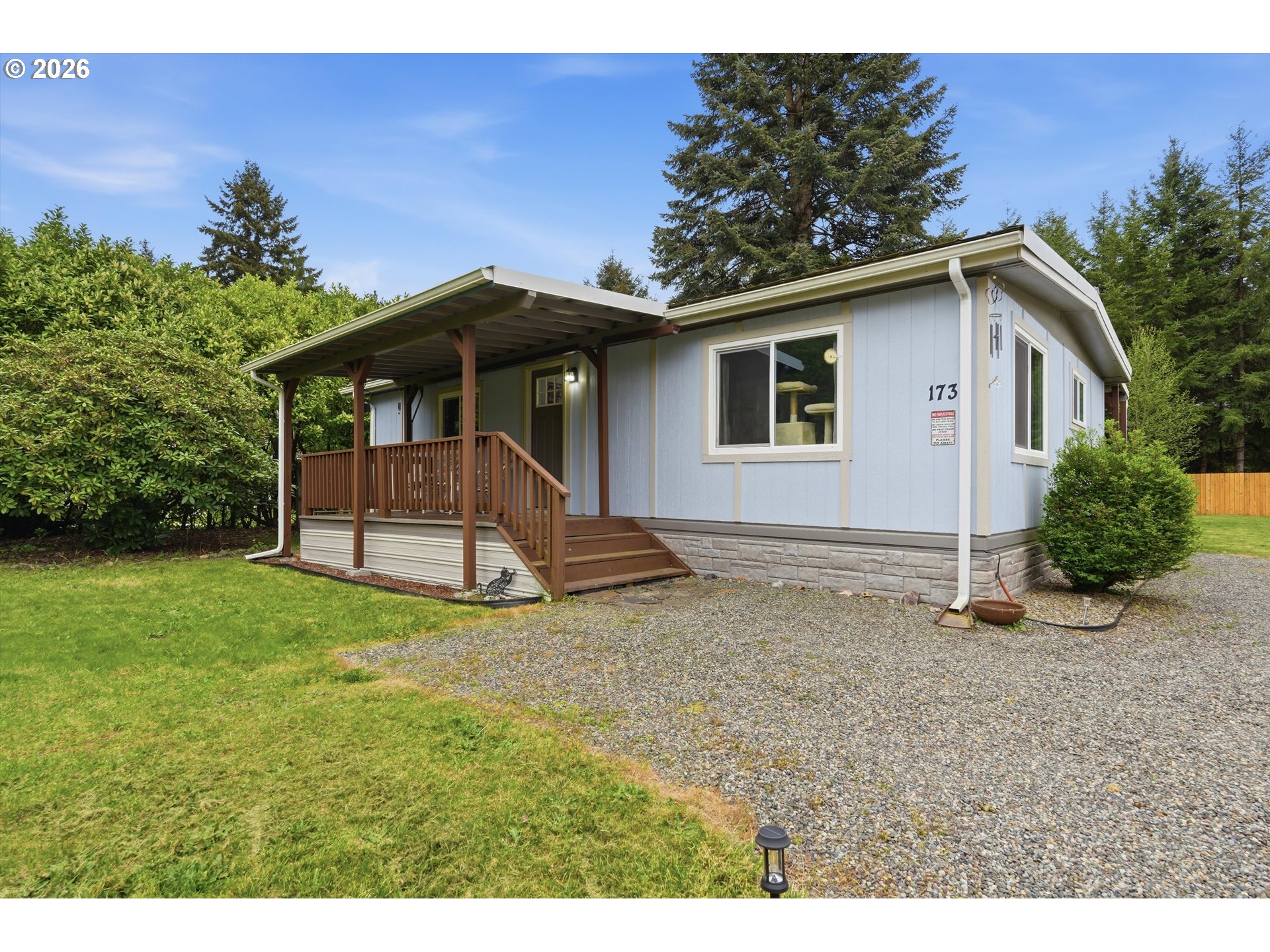 173 Riverview Dr Property Photo 2