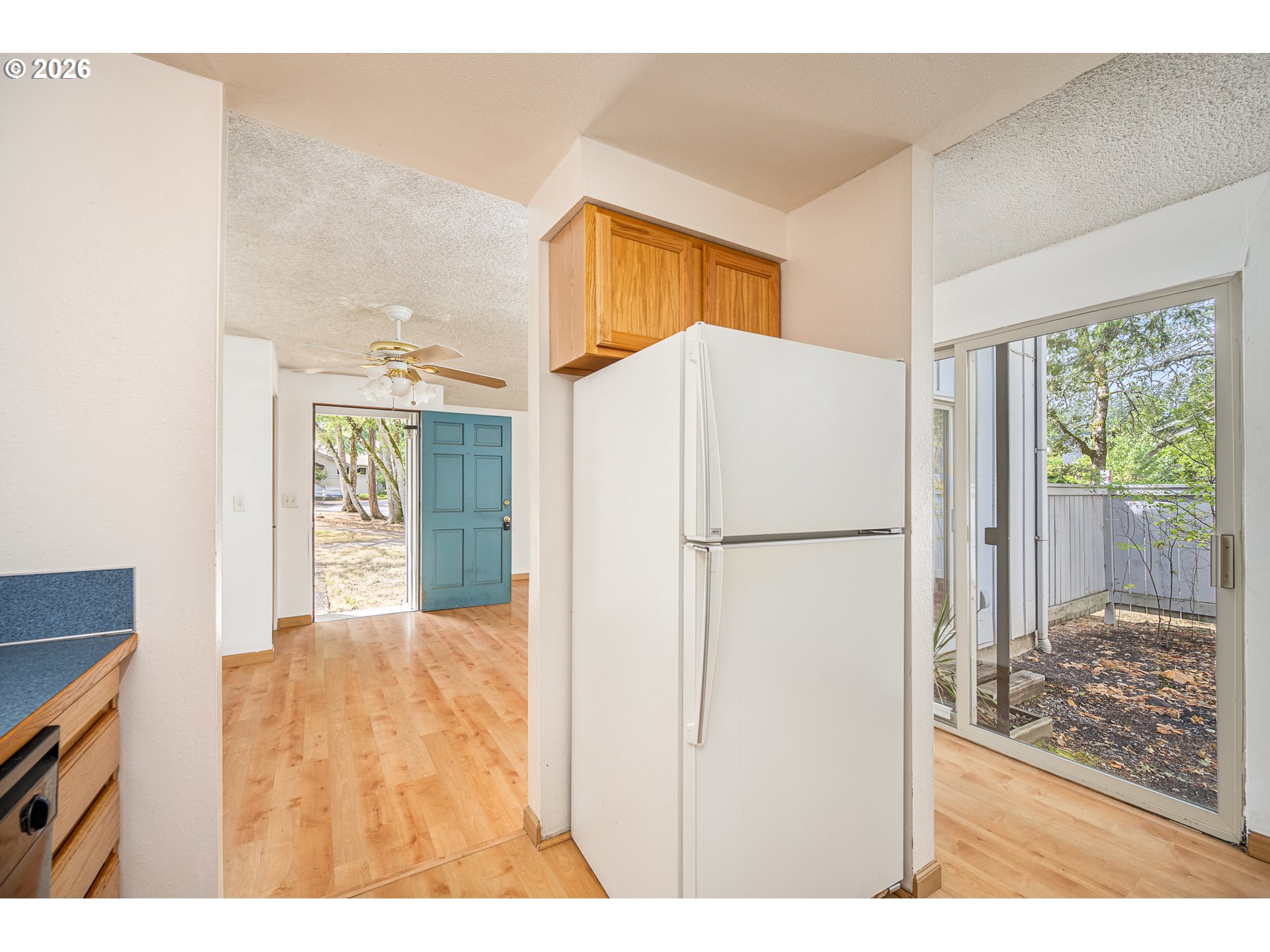 2239 Hawkins Ln Property Photo 8
