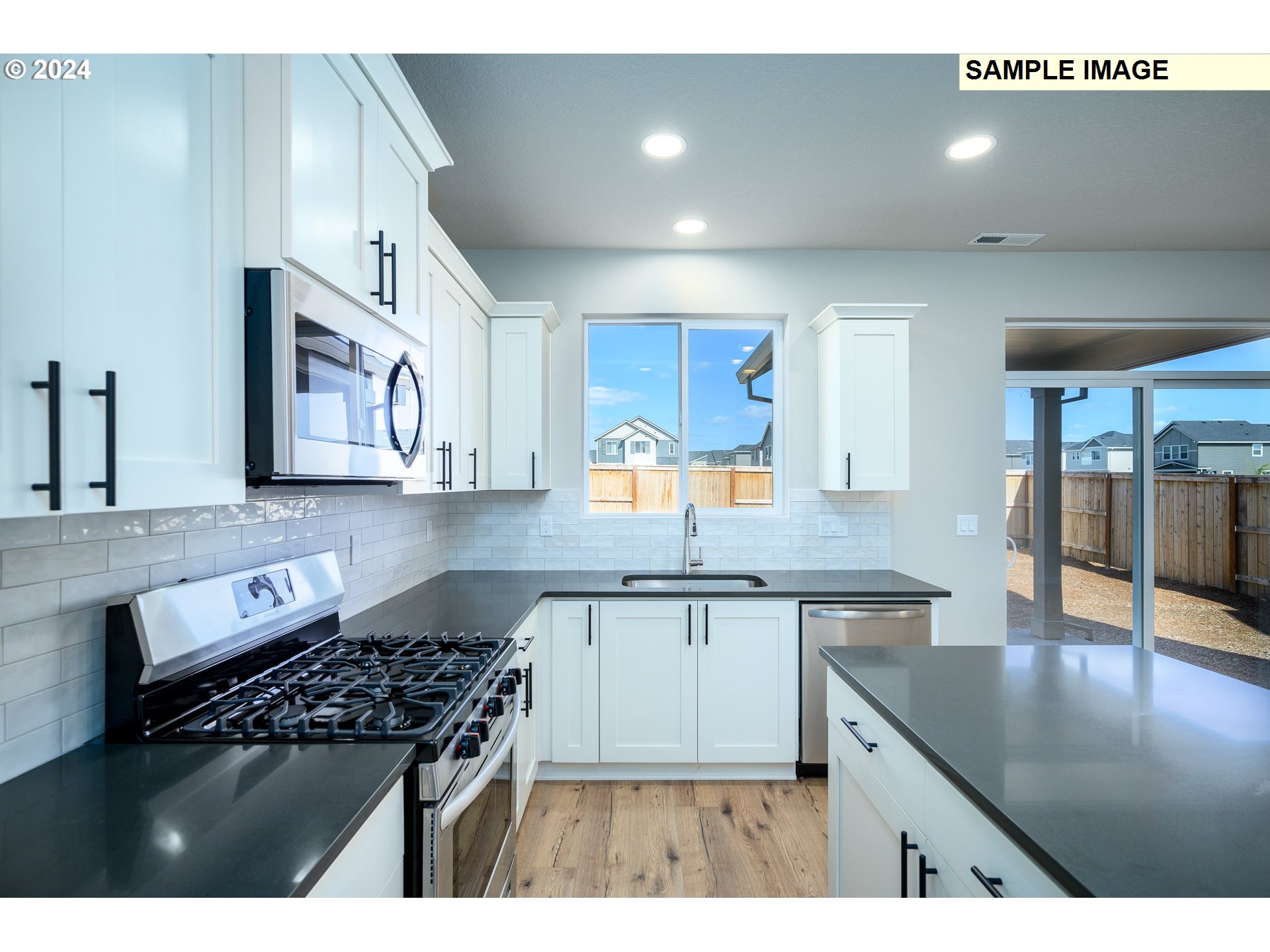 16660 Se Smith Rock St 714 Property Photo 10