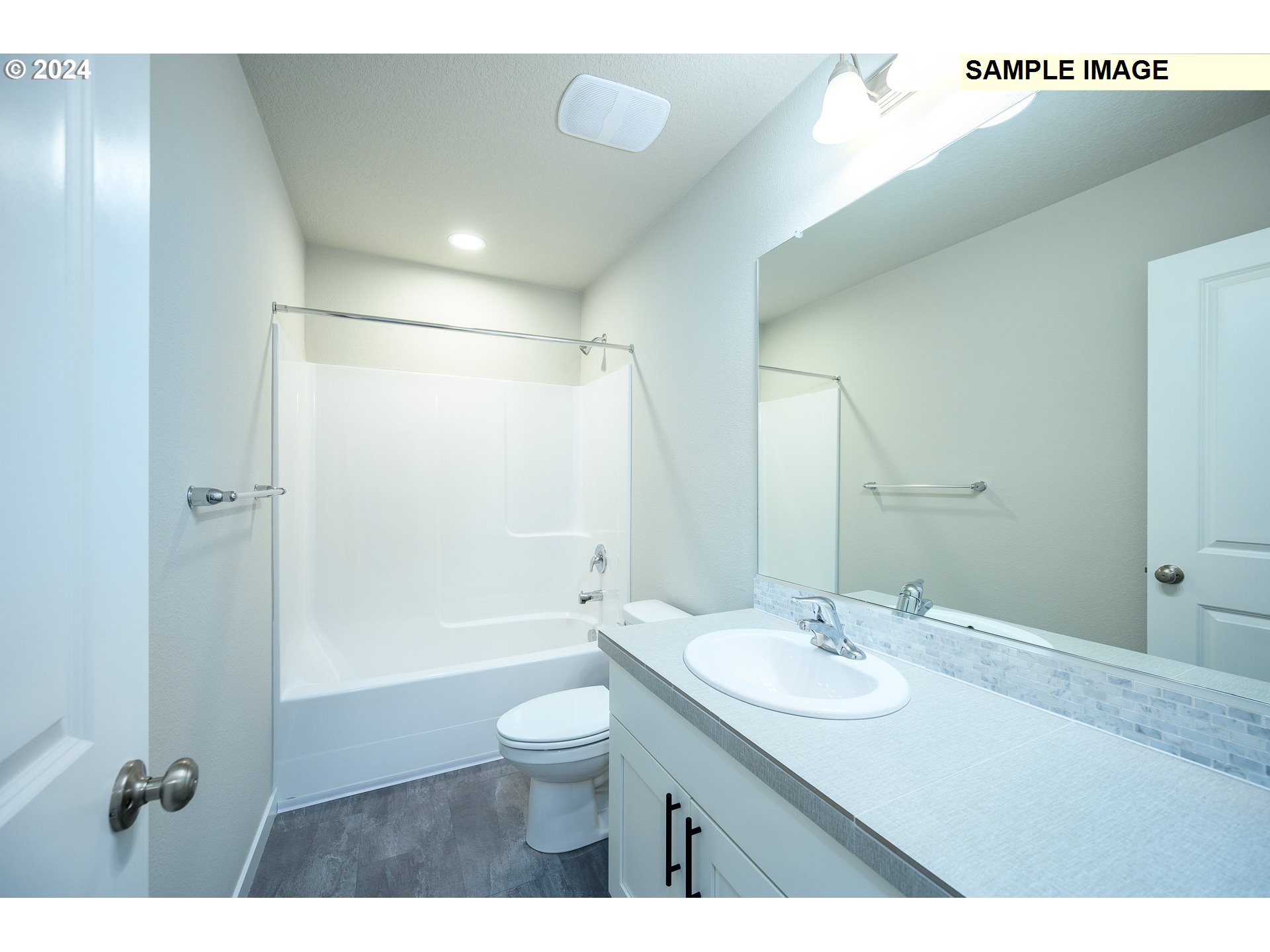 16660 Se Smith Rock St 714 Property Photo 18