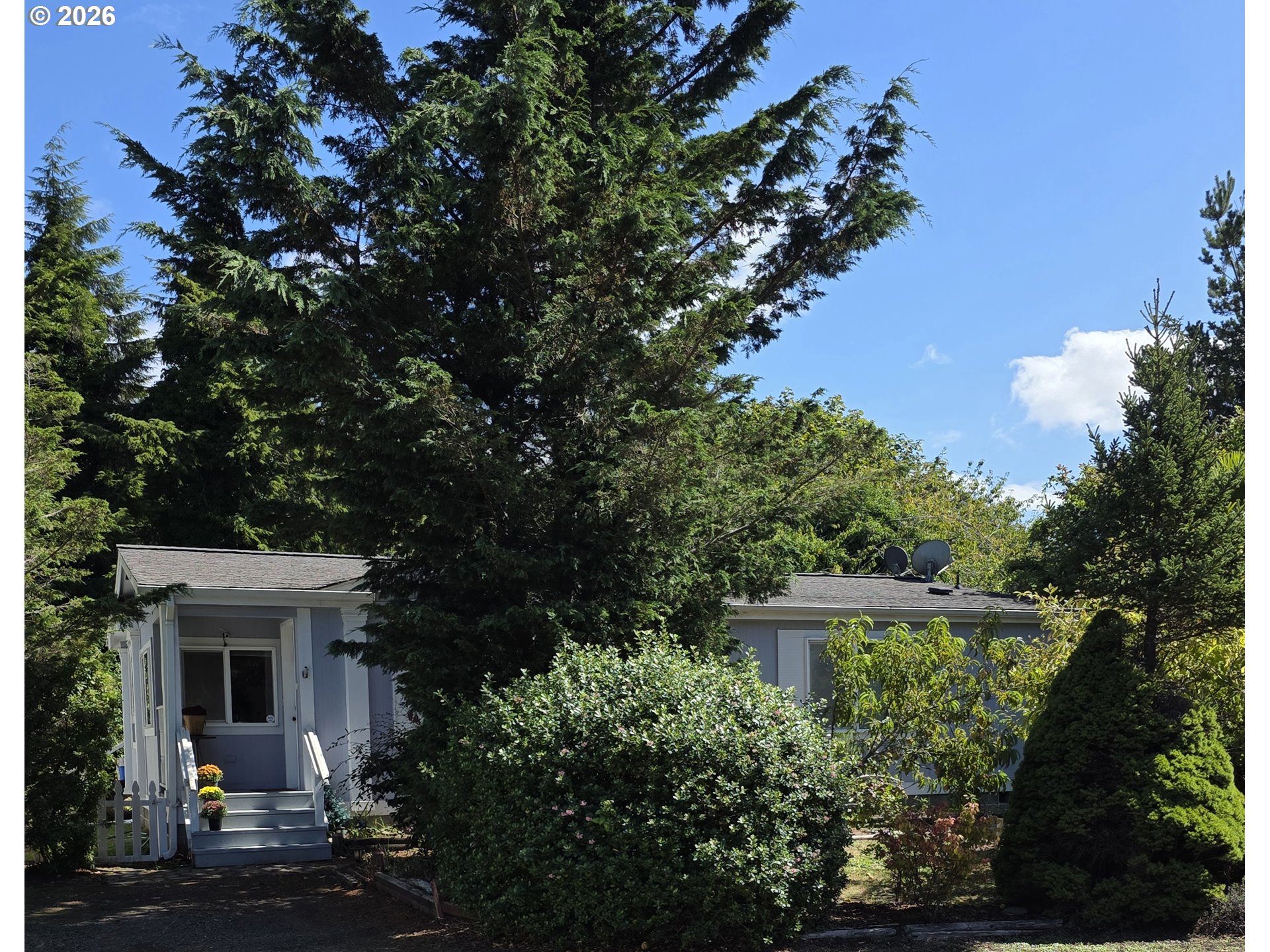 85049 HIGHWAY 101 Property Photo 1