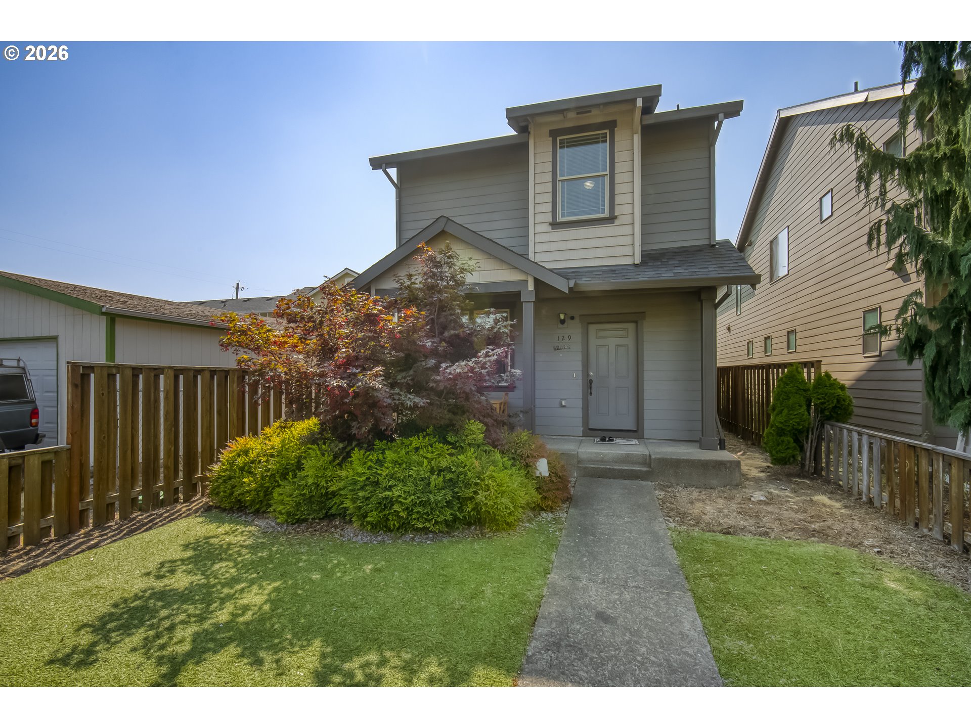 129 NW CONNELL AVE Property Photo 1