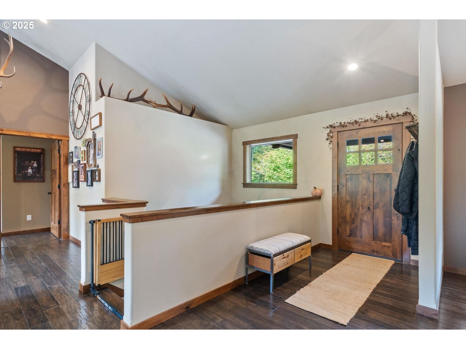 42520 Testament Creek Rd Property Photo 6