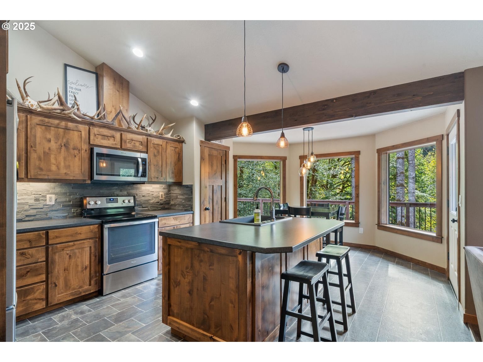 42520 Testament Creek Rd Property Photo 12