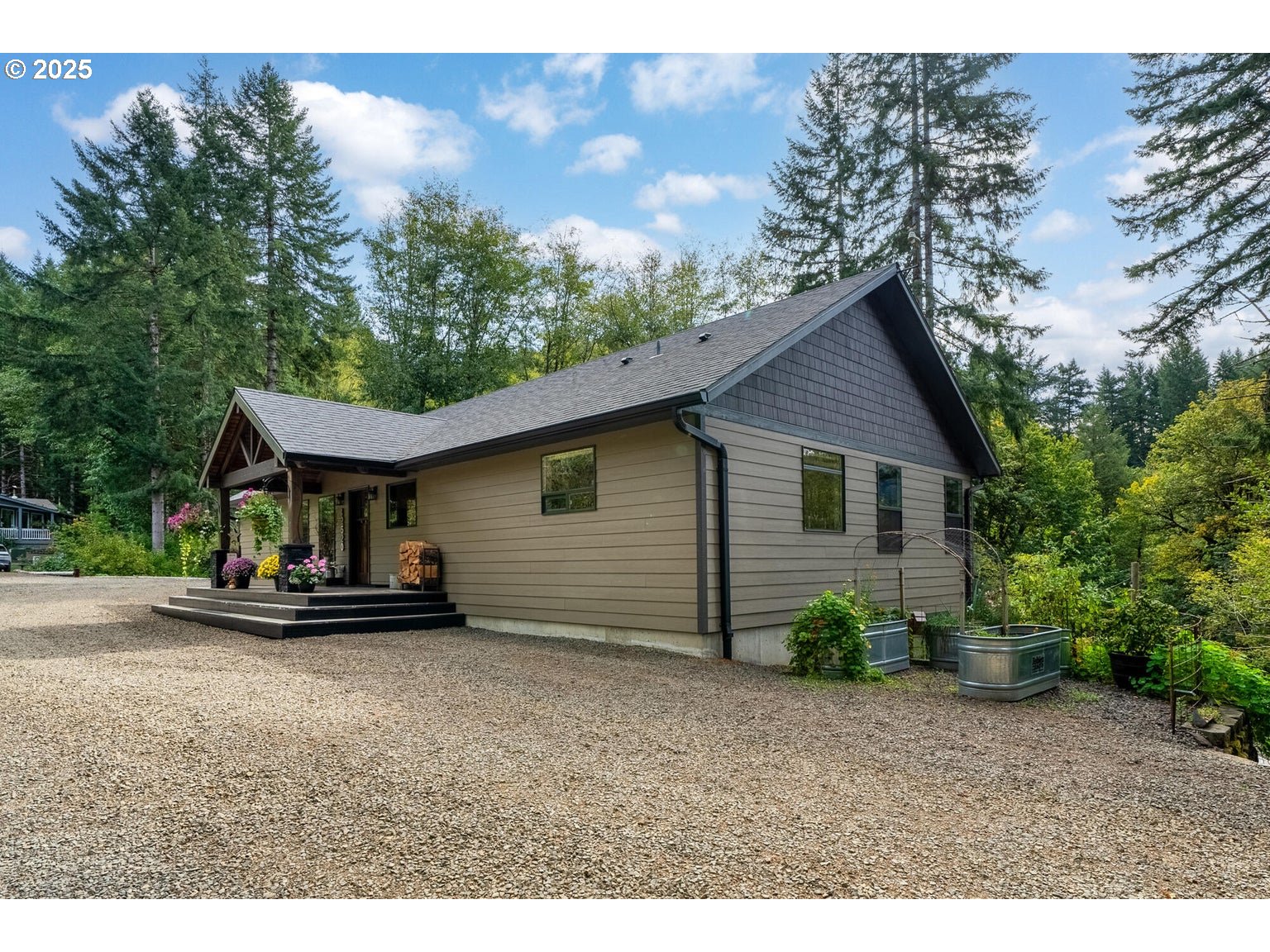42520 Testament Creek Rd Property Photo 38