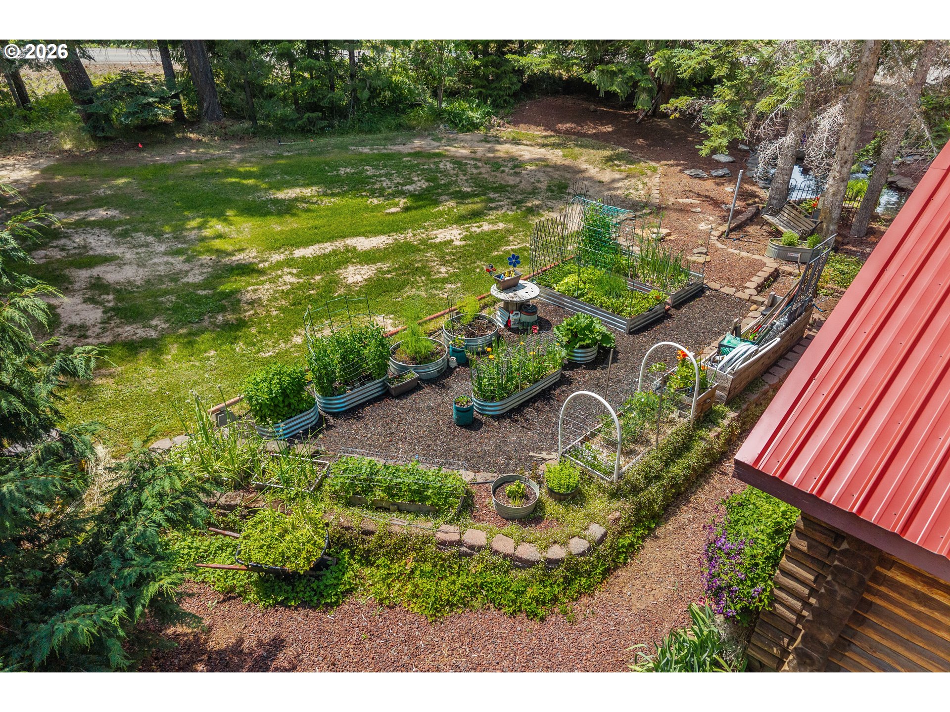 1320 Canyon Rd Property Photo 5