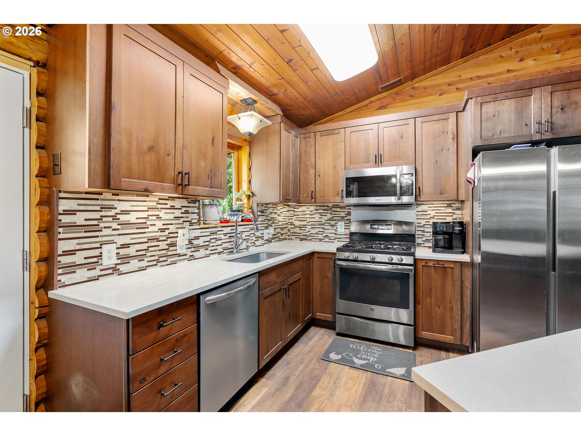1320 Canyon Rd Property Photo 22