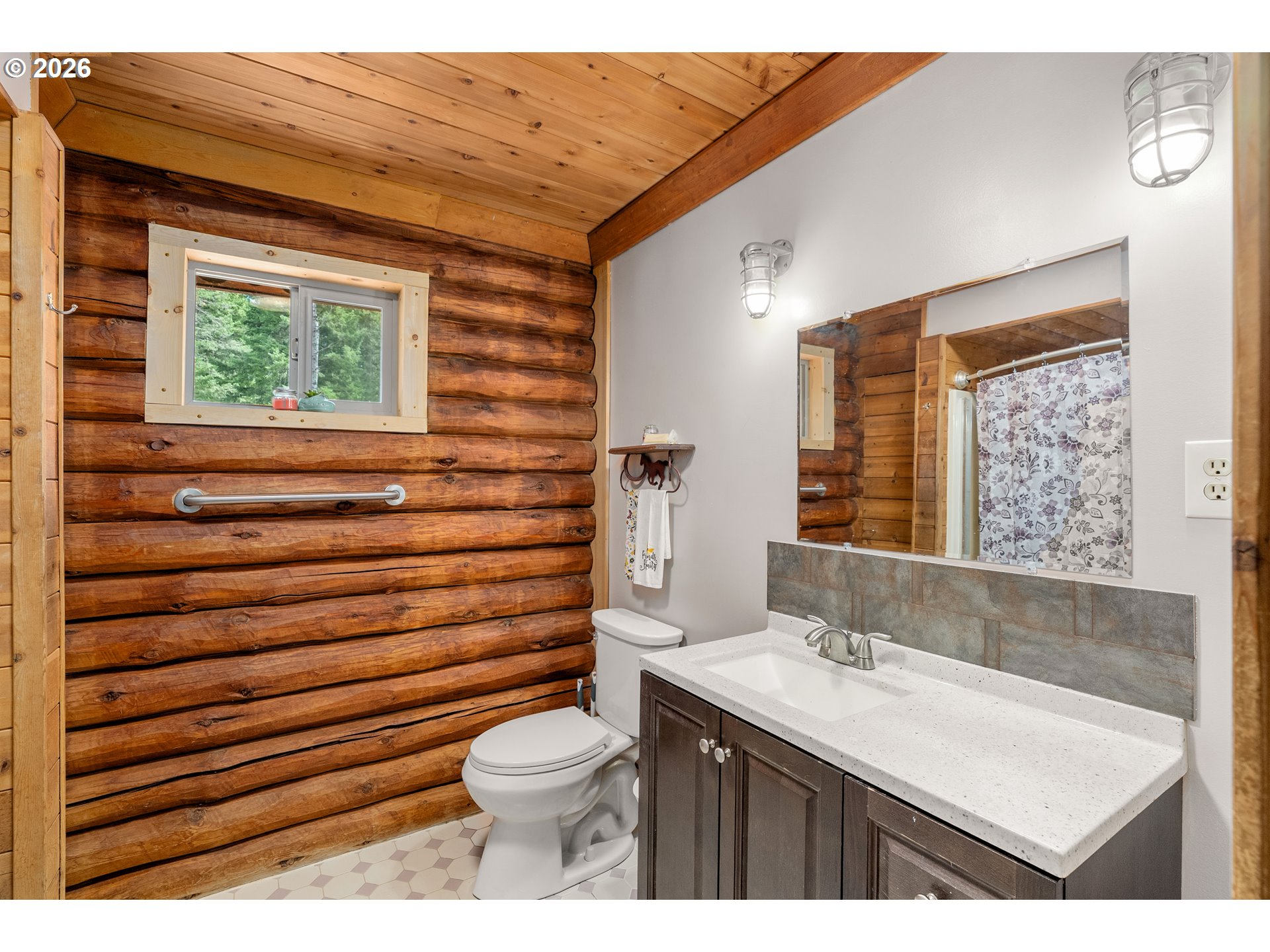 1320 Canyon Rd Property Photo 24