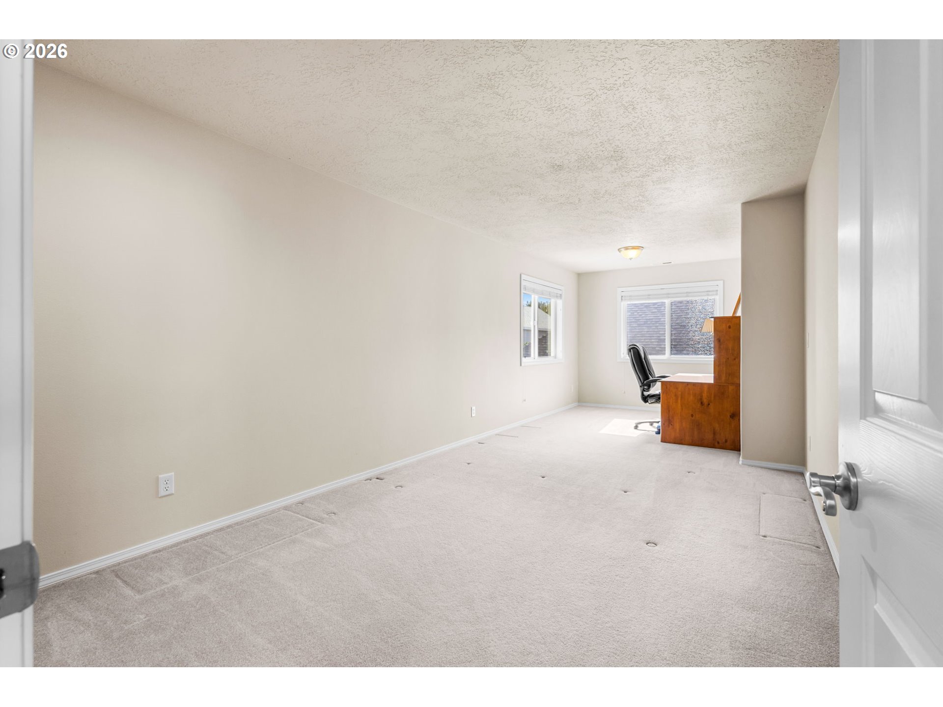 762 Burgundy Ave Ne Property Photo 31