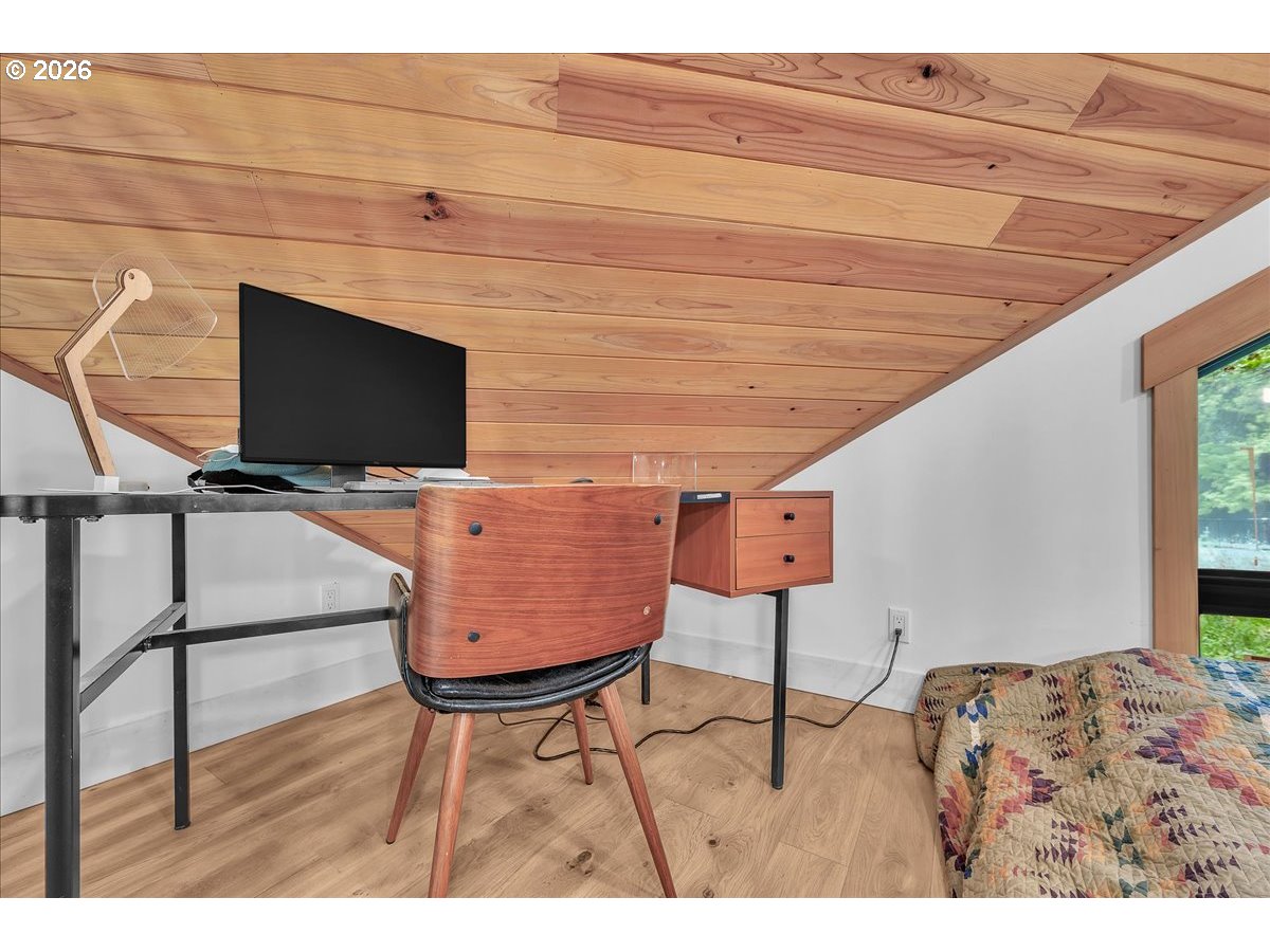 27176 E Welches Rd Property Photo 40