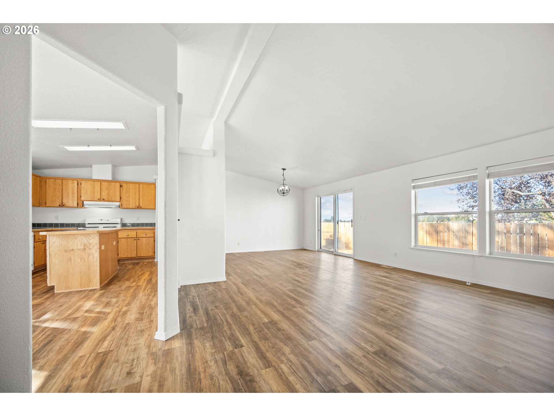 1180 H St Property Photo 7
