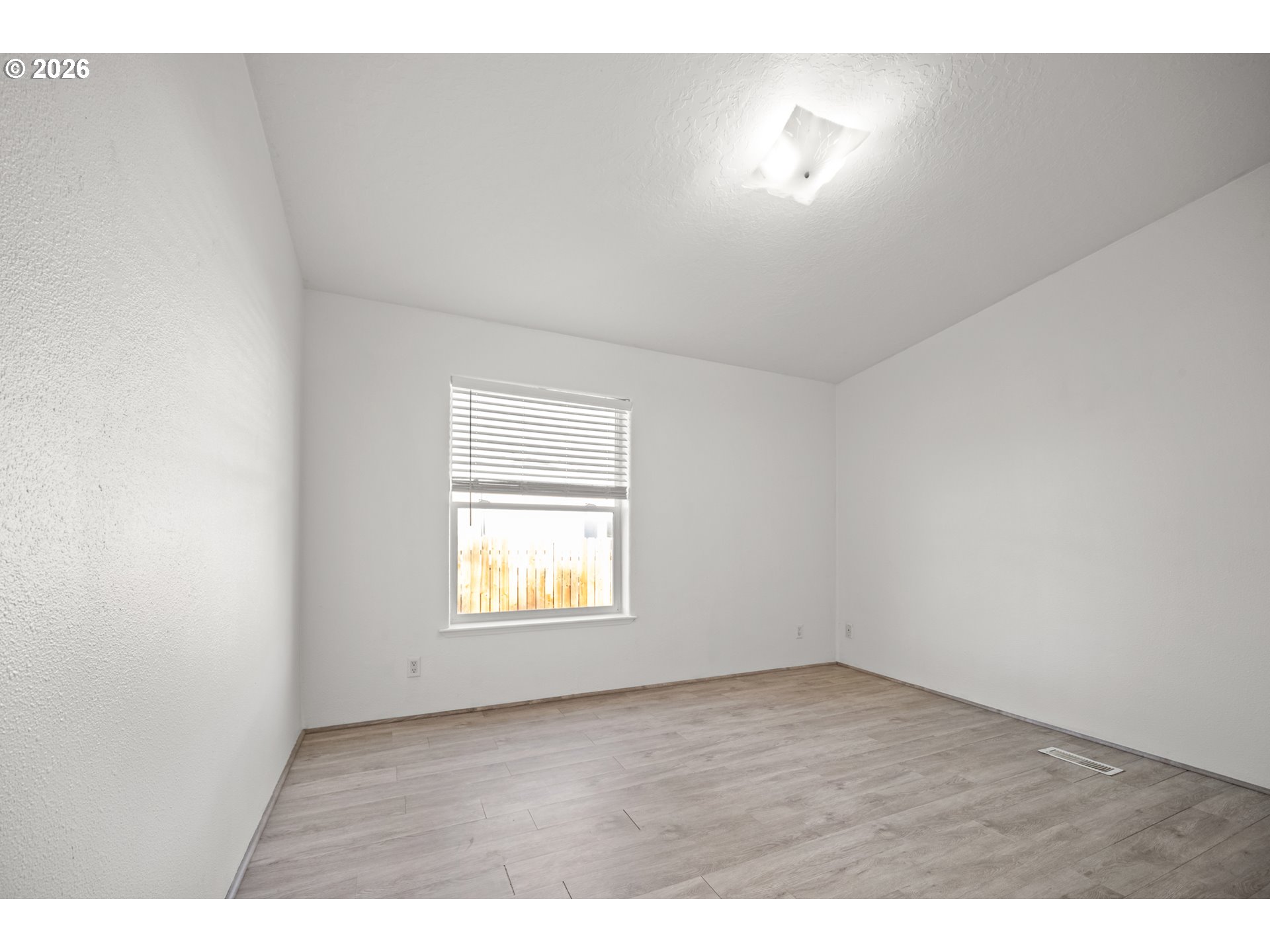 1180 H St Property Photo 10