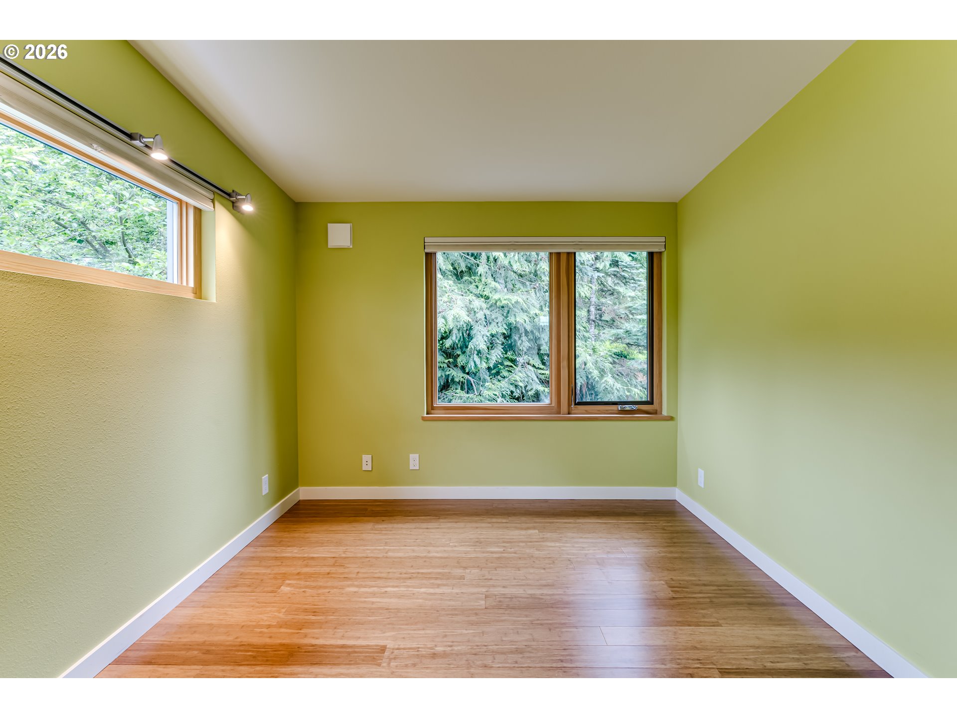 2863 Friendly St Property Photo 17
