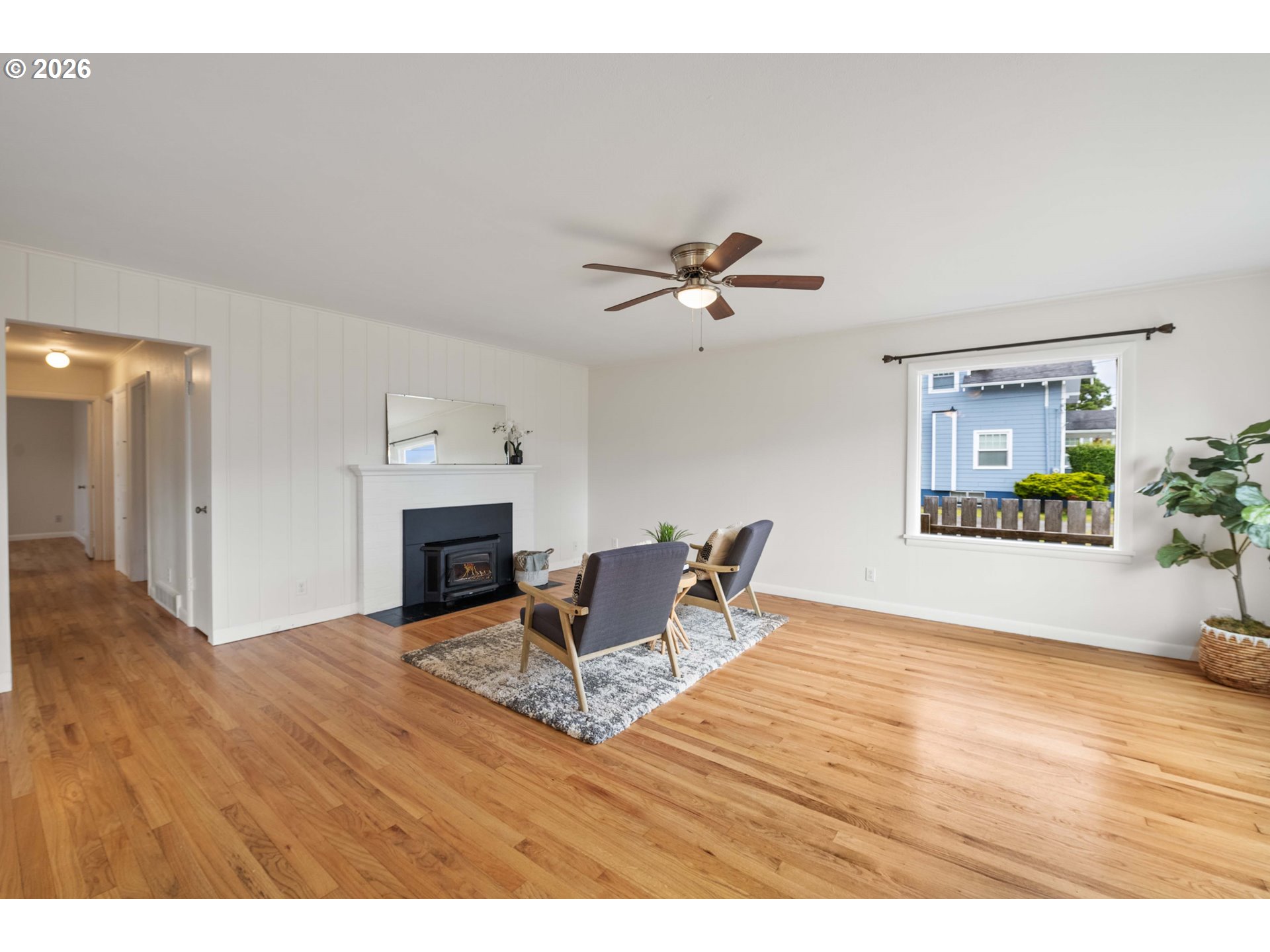 1465 3rd St Property Photo 3