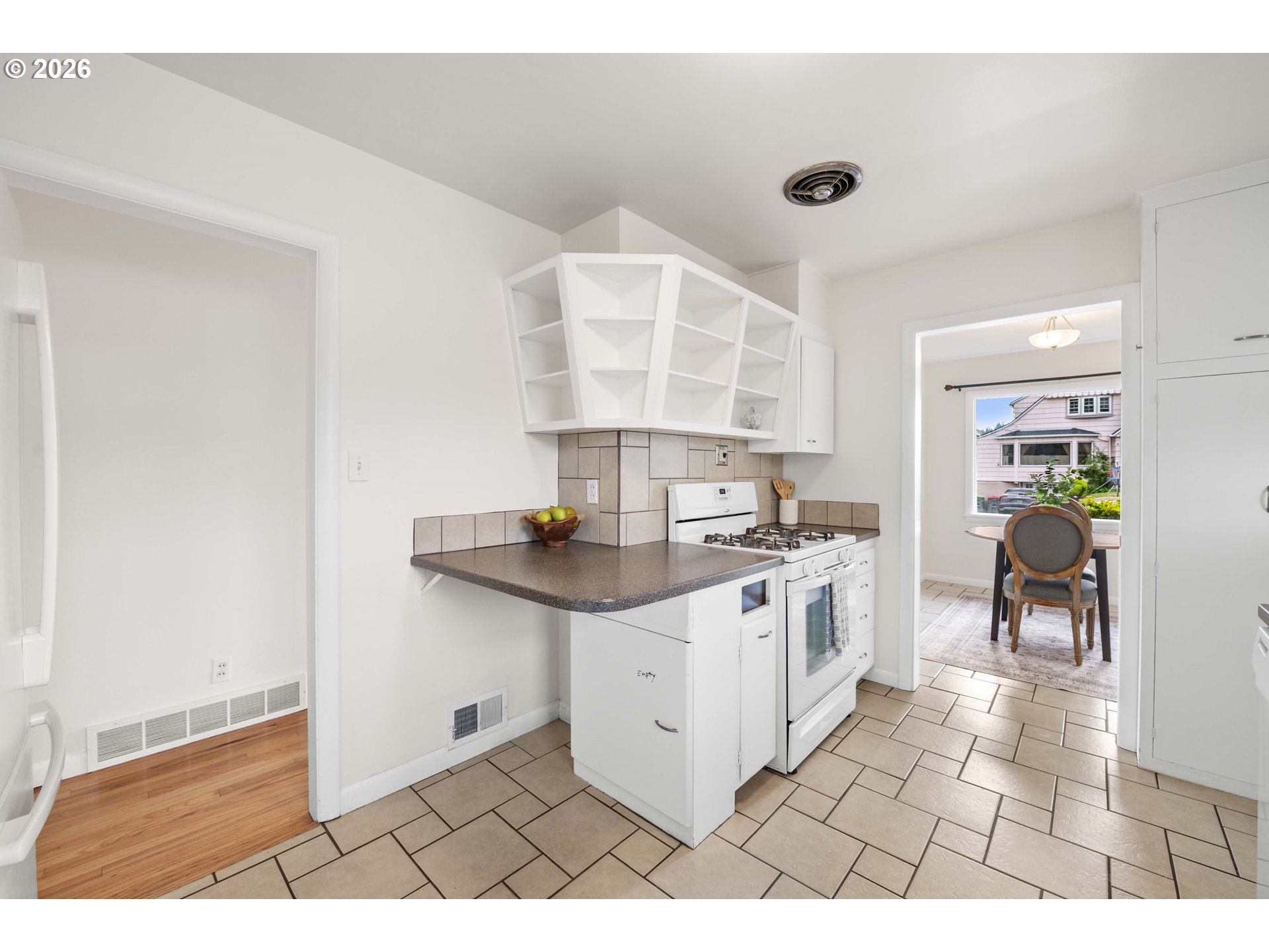1465 3rd St Property Photo 10