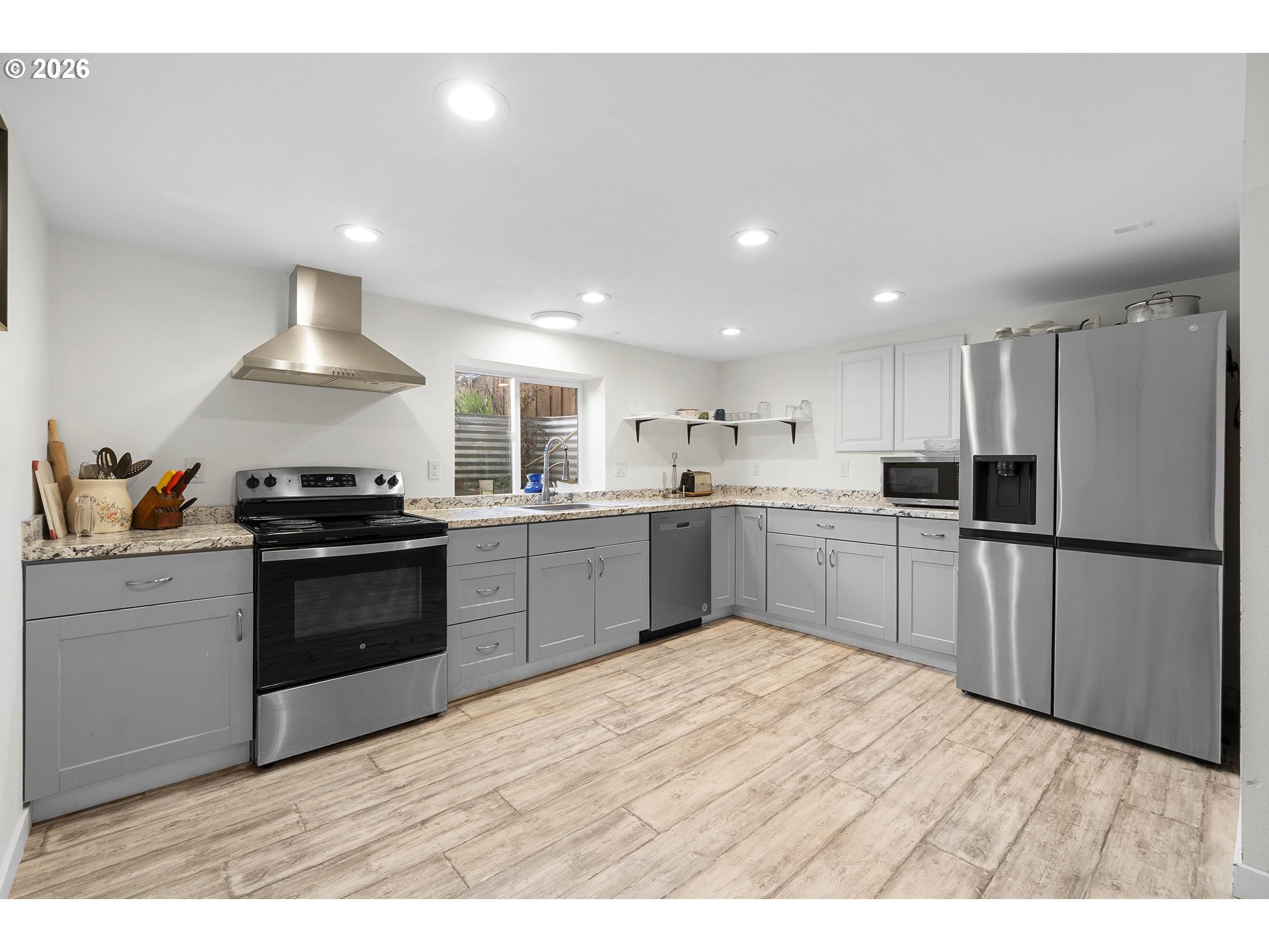 52052 Se 3rd Pl Property Photo 4