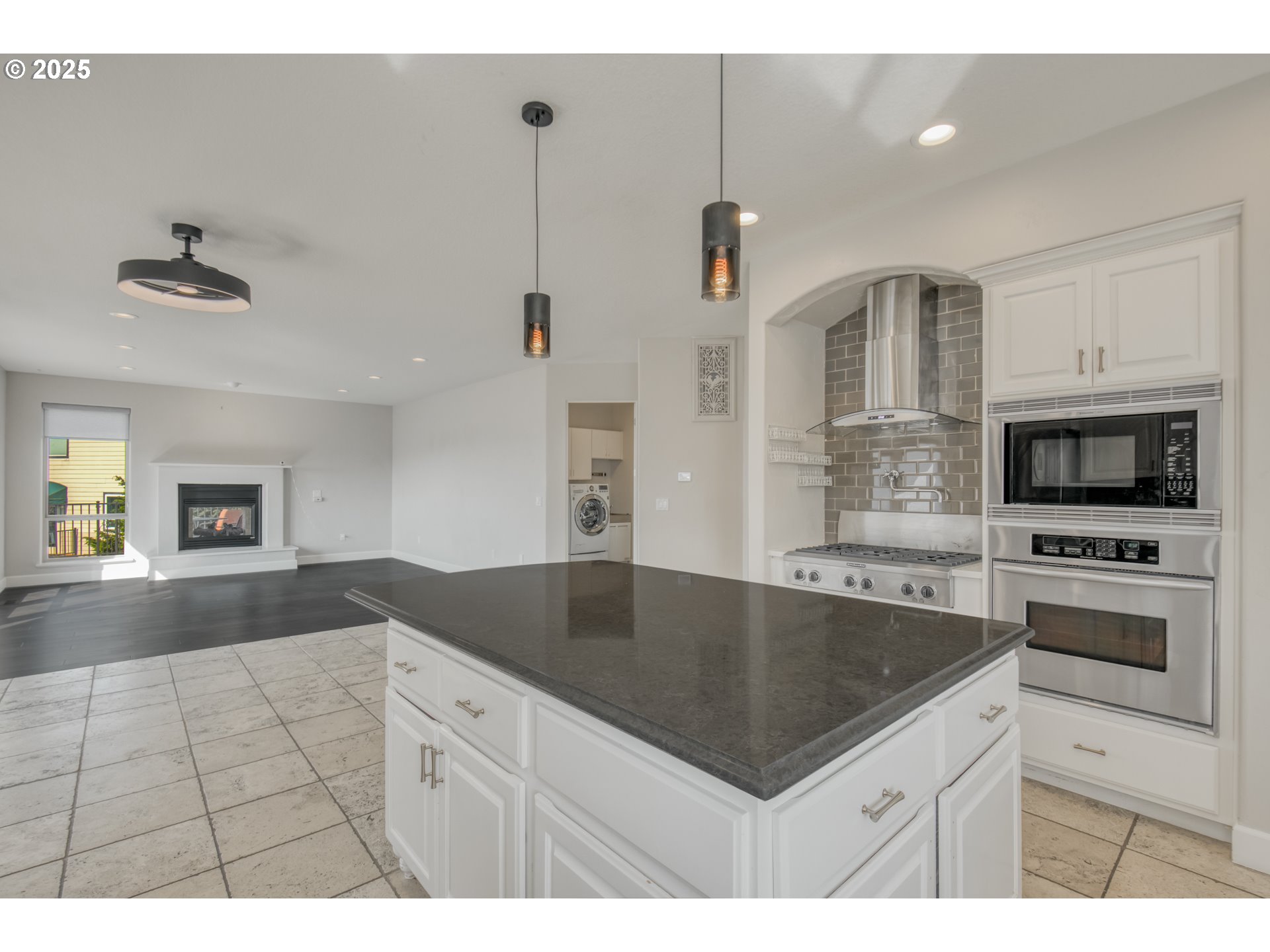 4907 Nw Highpoint Dr Property Photo 13