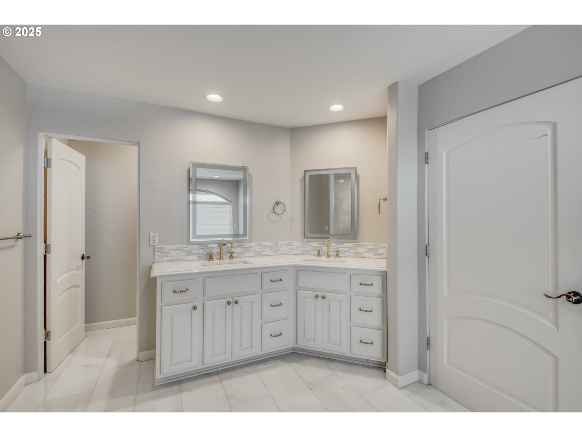 4907 Nw Highpoint Dr Property Photo 26
