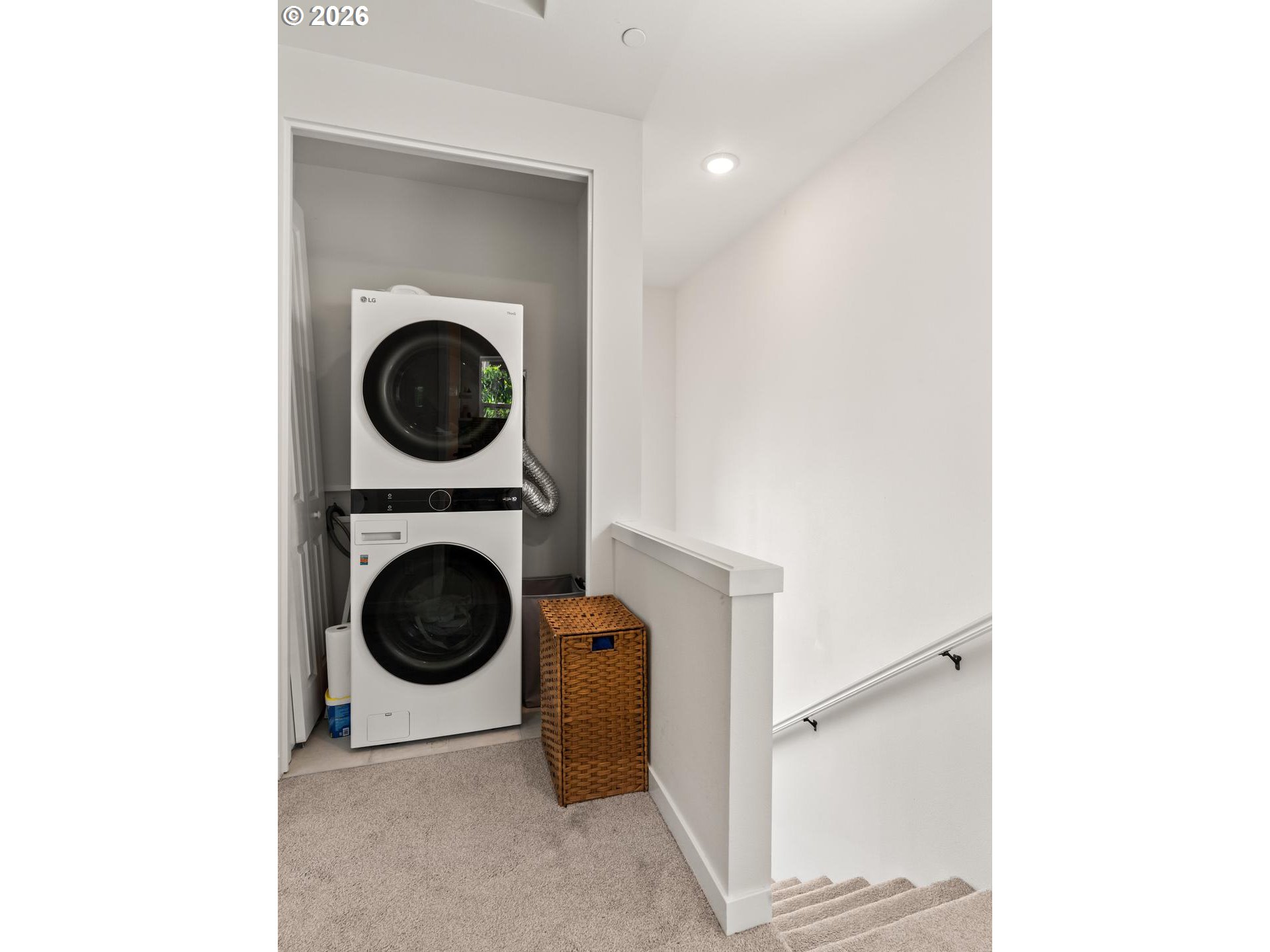 64 Ne Stanton St Property Photo 21