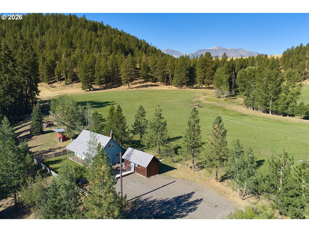 61736 Wallowa Mountian Loop Property Photo 1