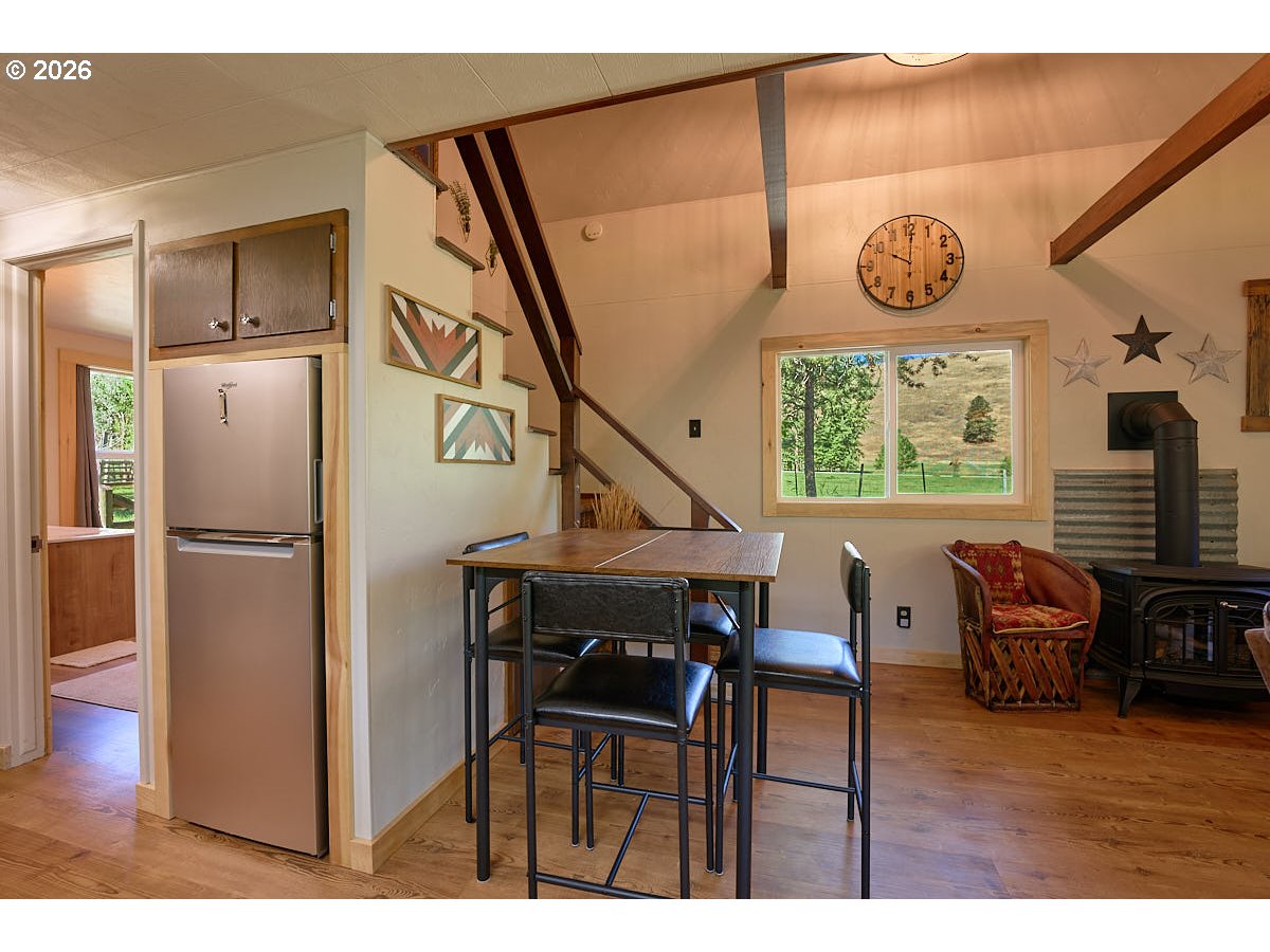61736 Wallowa Mountian Loop Property Photo 6