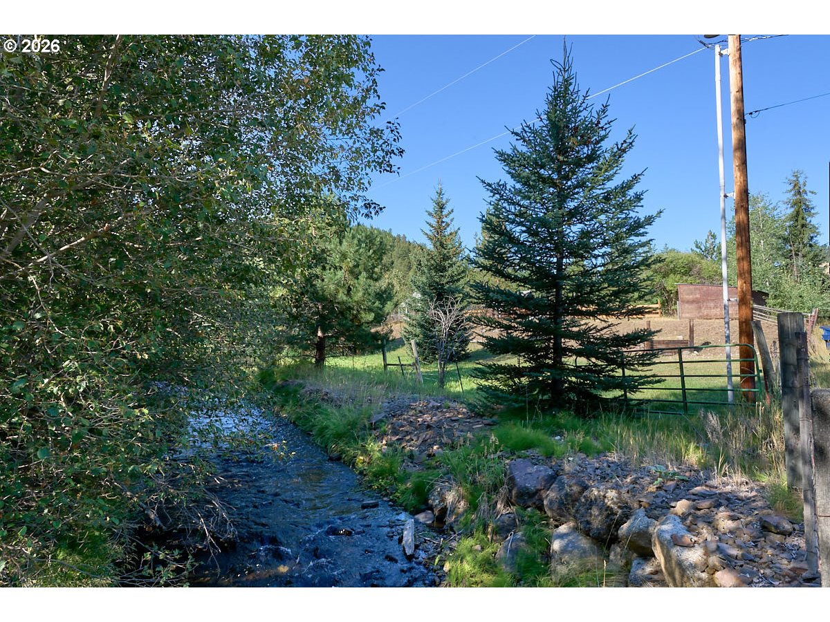61736 Wallowa Mountian Loop Property Photo 25