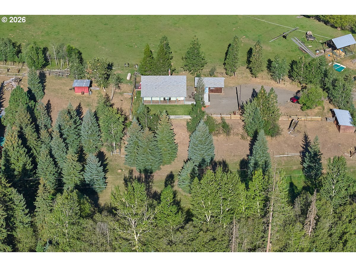61736 Wallowa Mountian Loop Property Photo 28