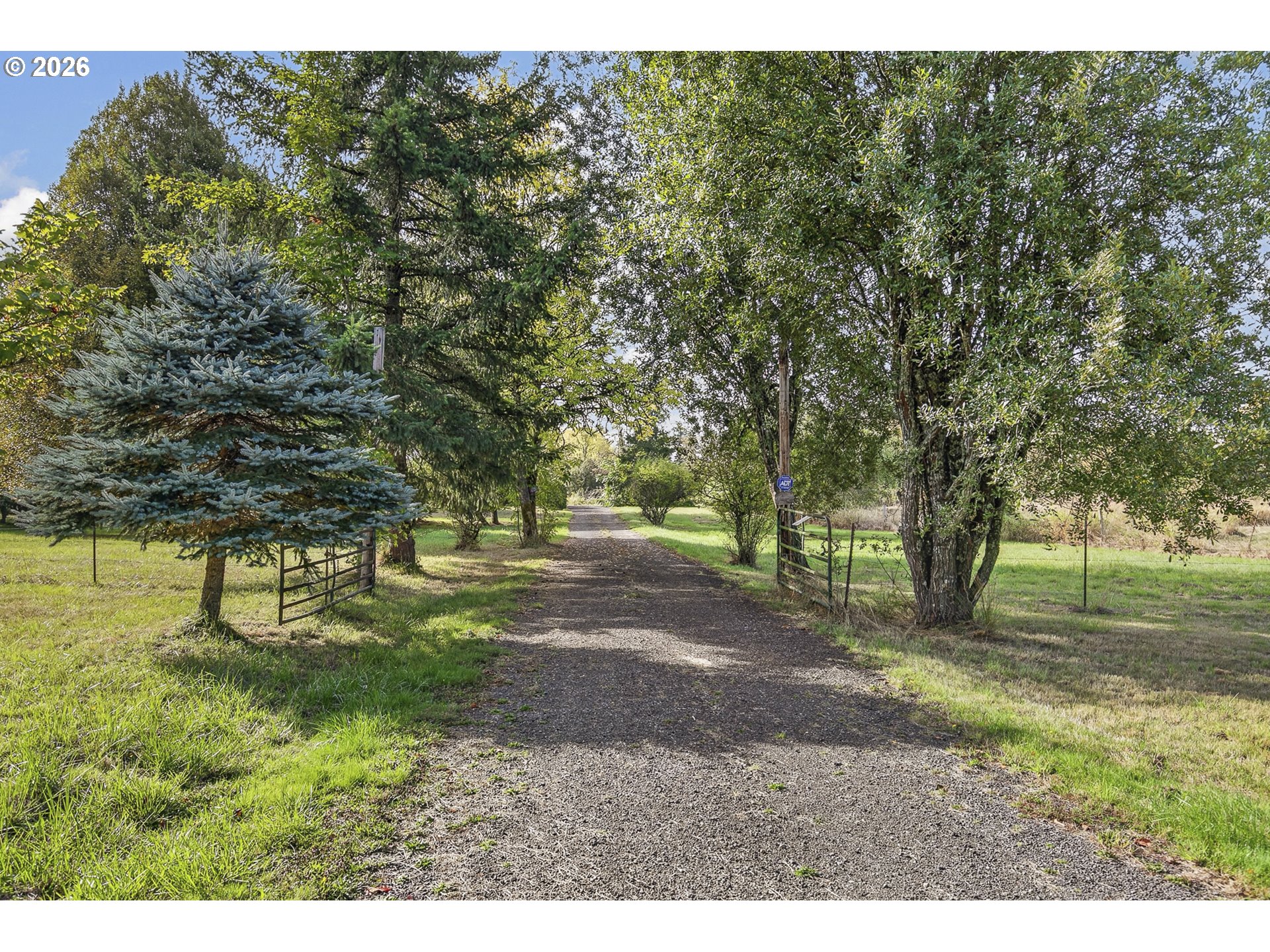 1303 Sw Eaton Blvd Property Photo 1