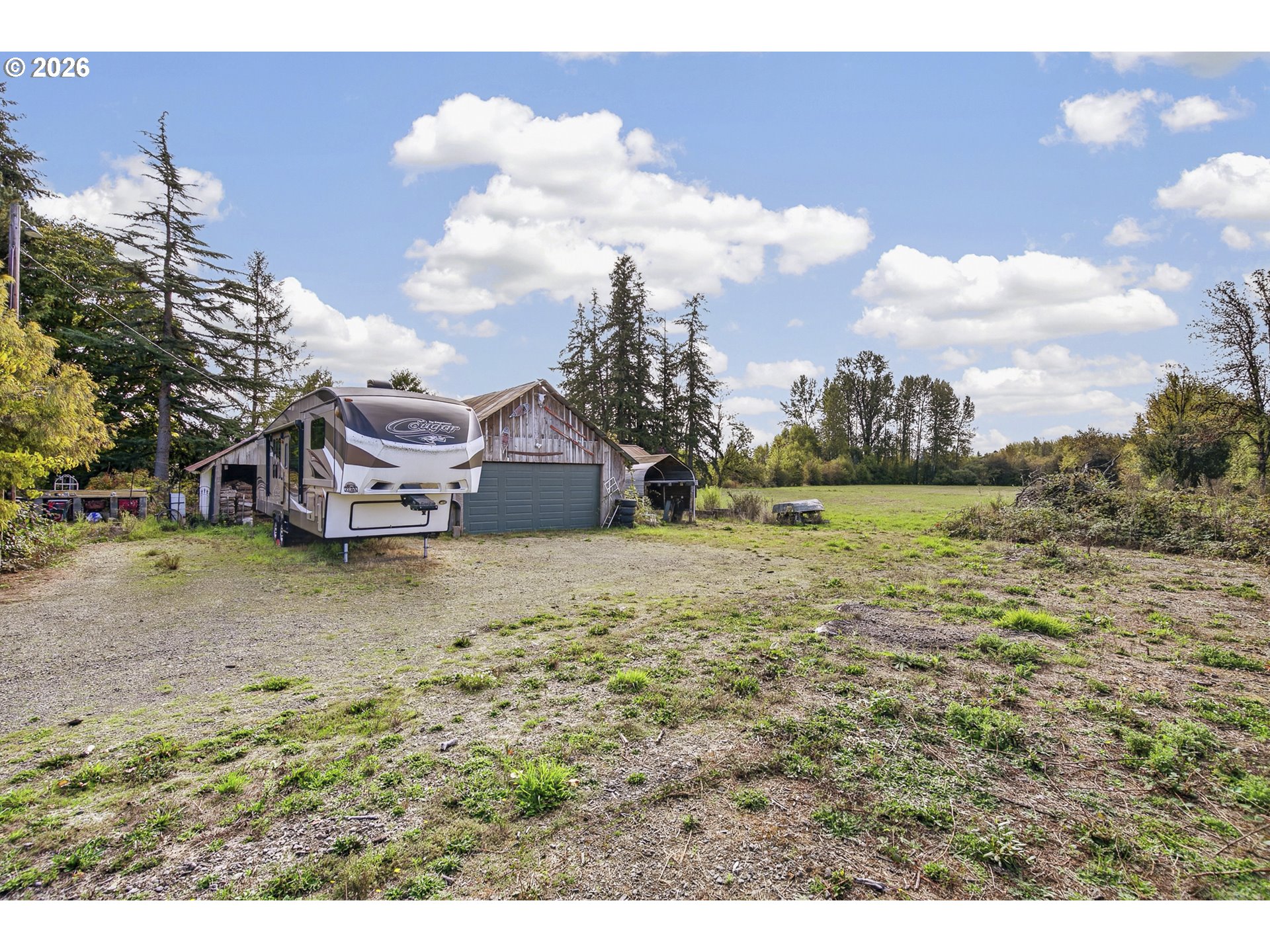 1303 Sw Eaton Blvd Property Photo 9