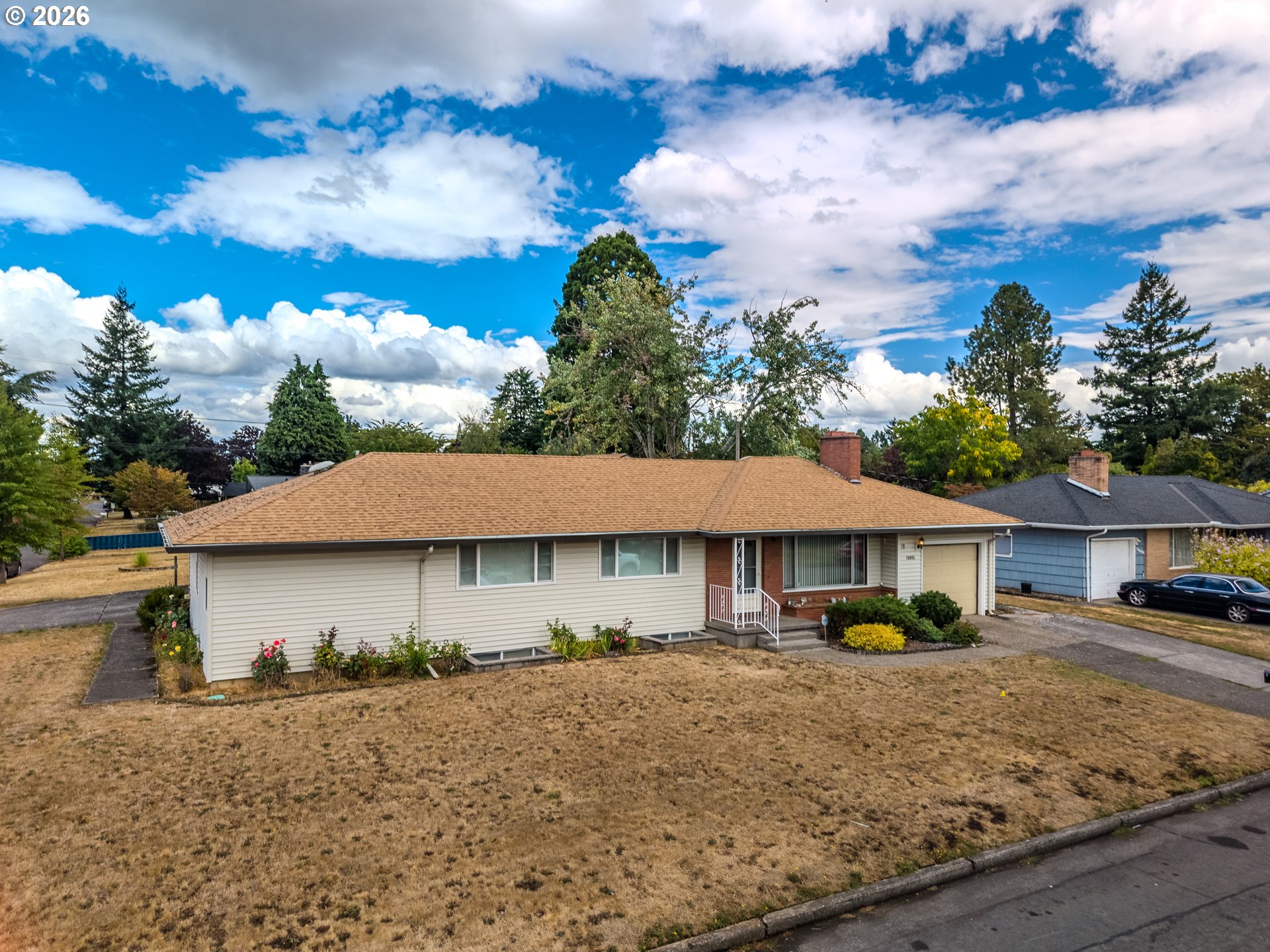 16005 Se Taggart St Property Photo 1