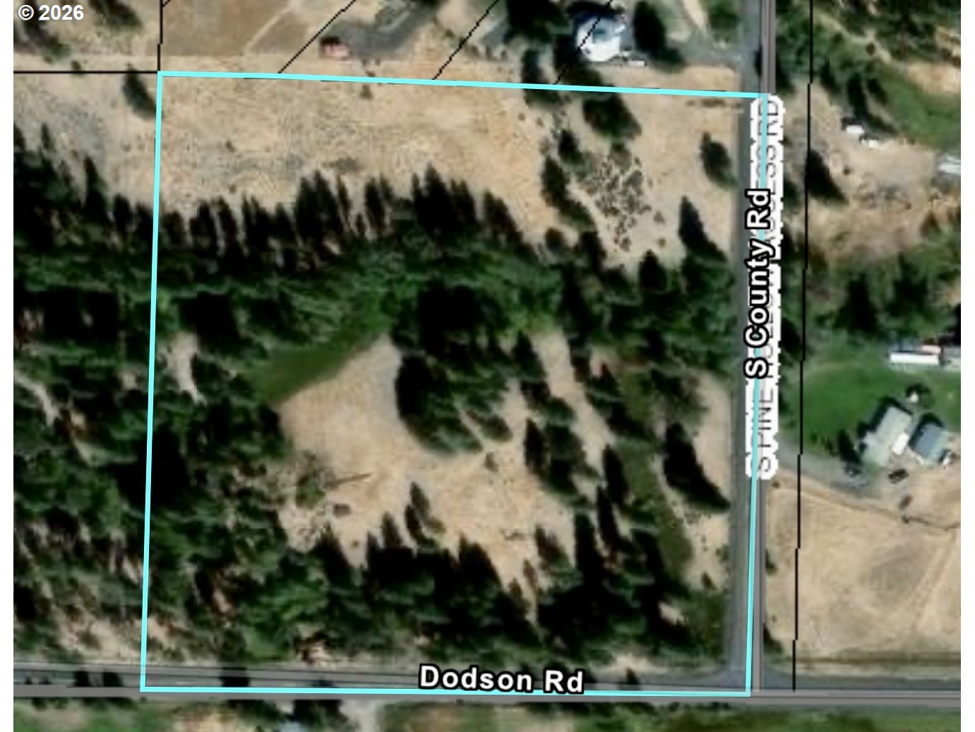 2 S County Rd Property Photo 1
