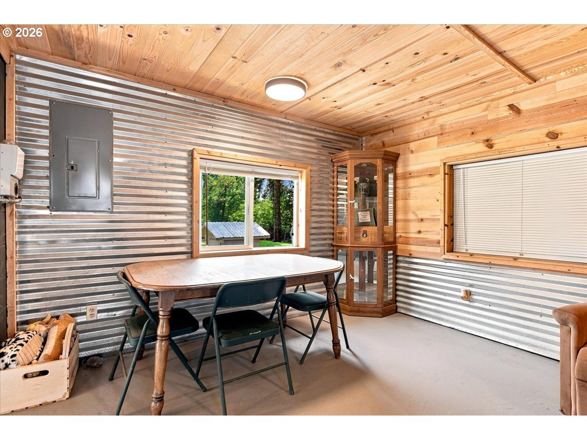 8525 Lewis River Rd Property Photo 5