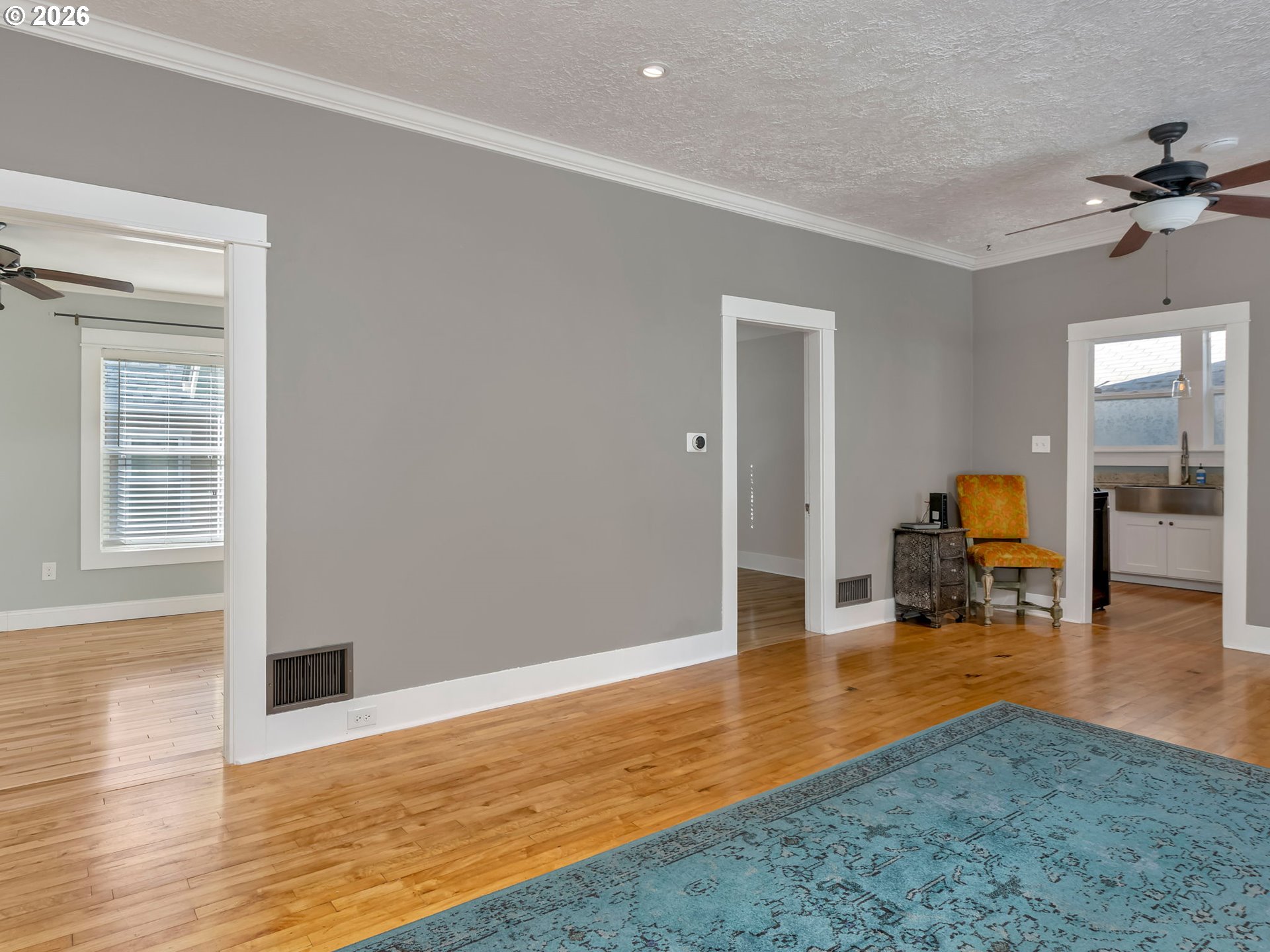 1119 5th St Property Photo 10