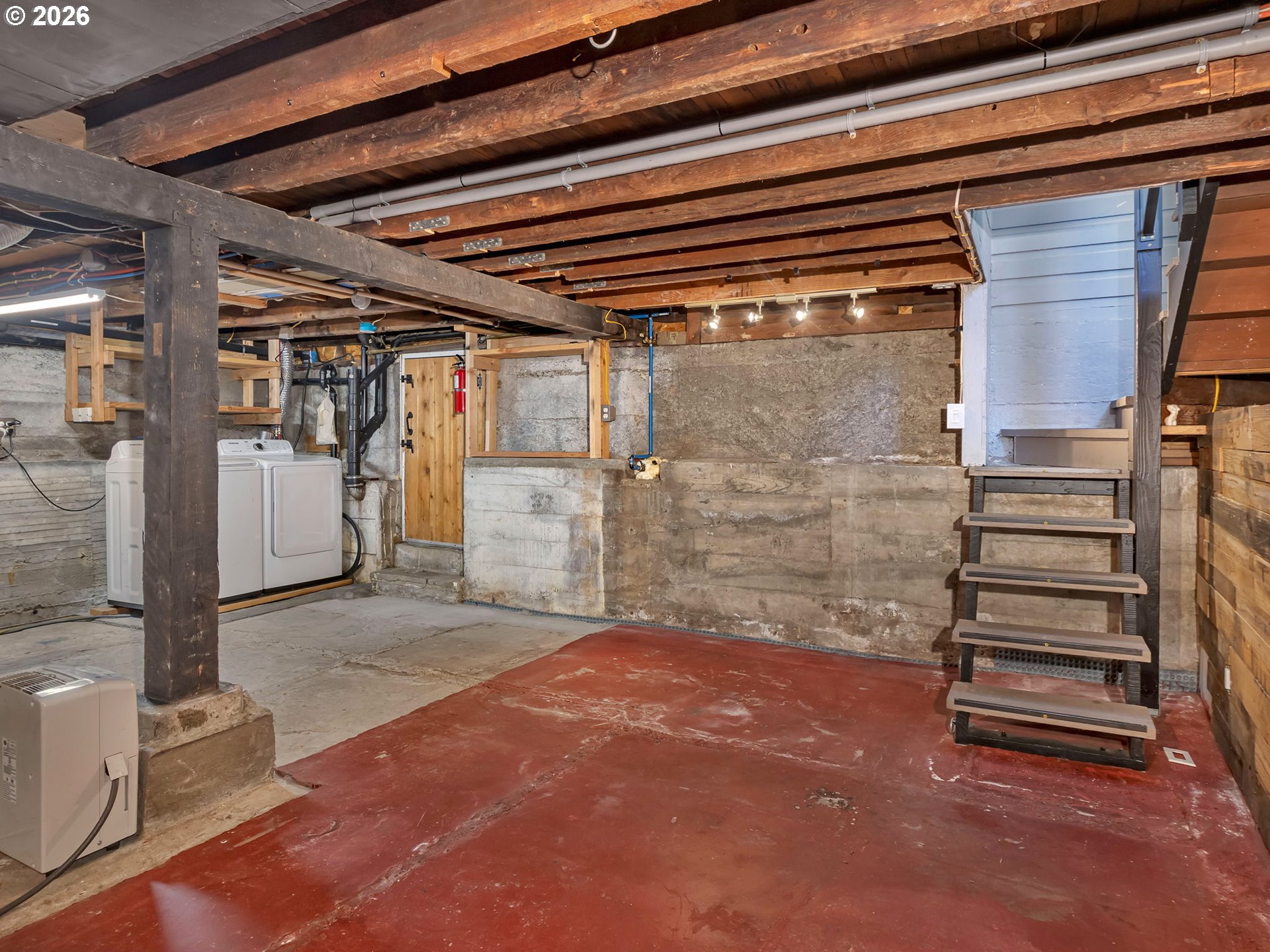 1119 5th St Property Photo 37