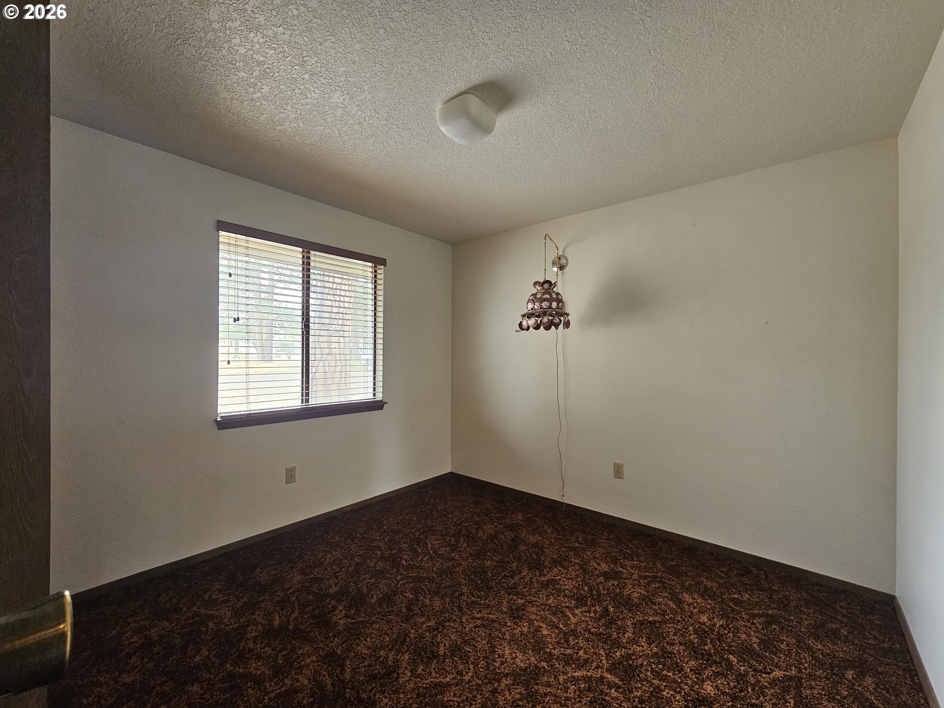 202 E Despain St Property Photo 23