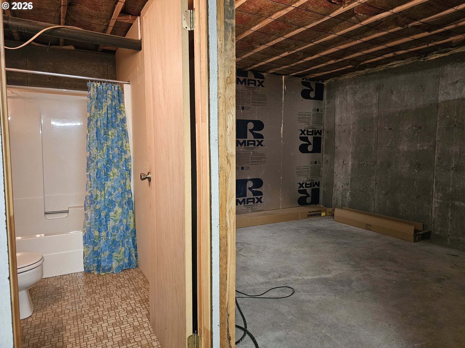 202 E Despain St Property Photo 30
