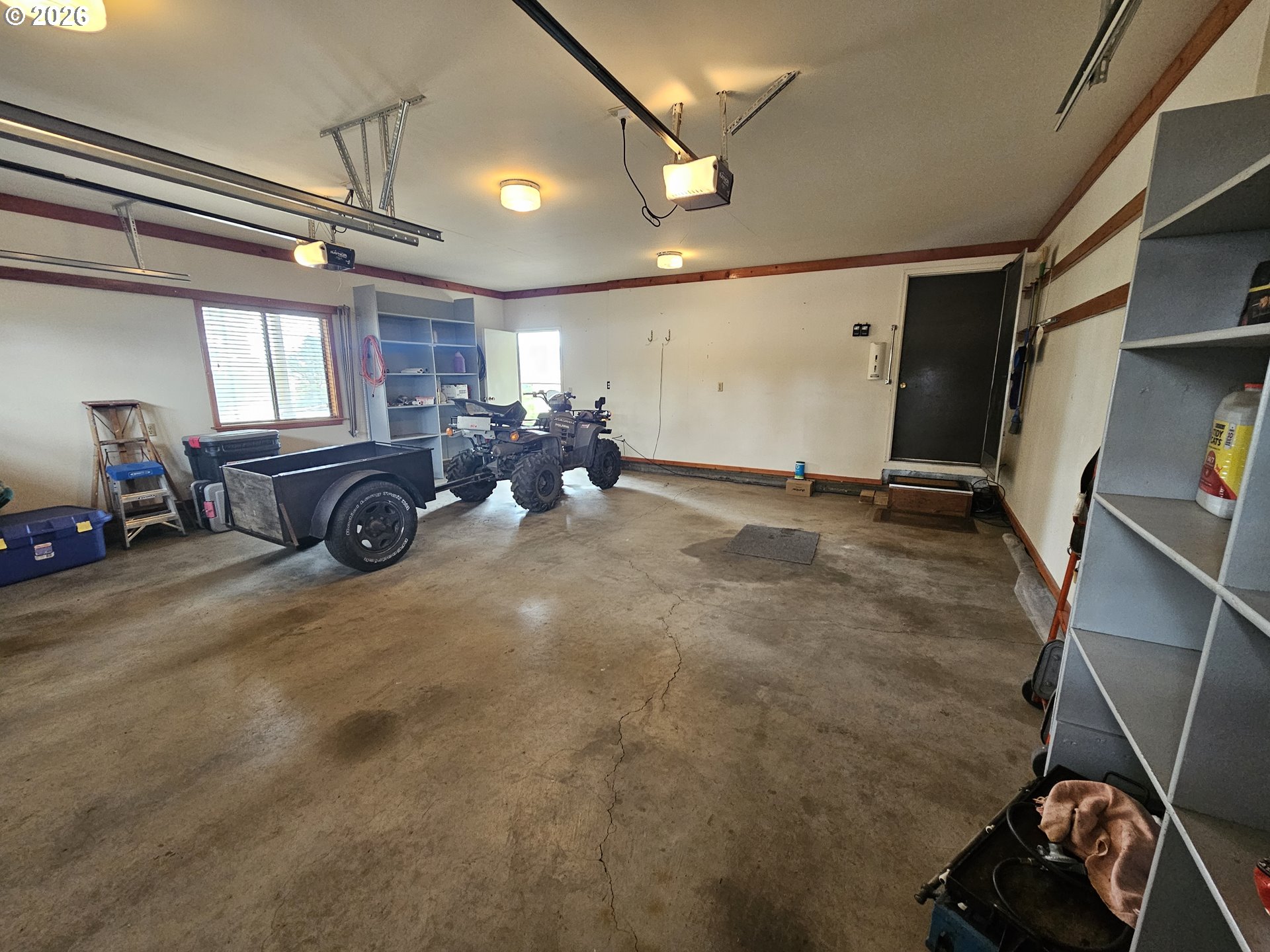 202 E Despain St Property Photo 41
