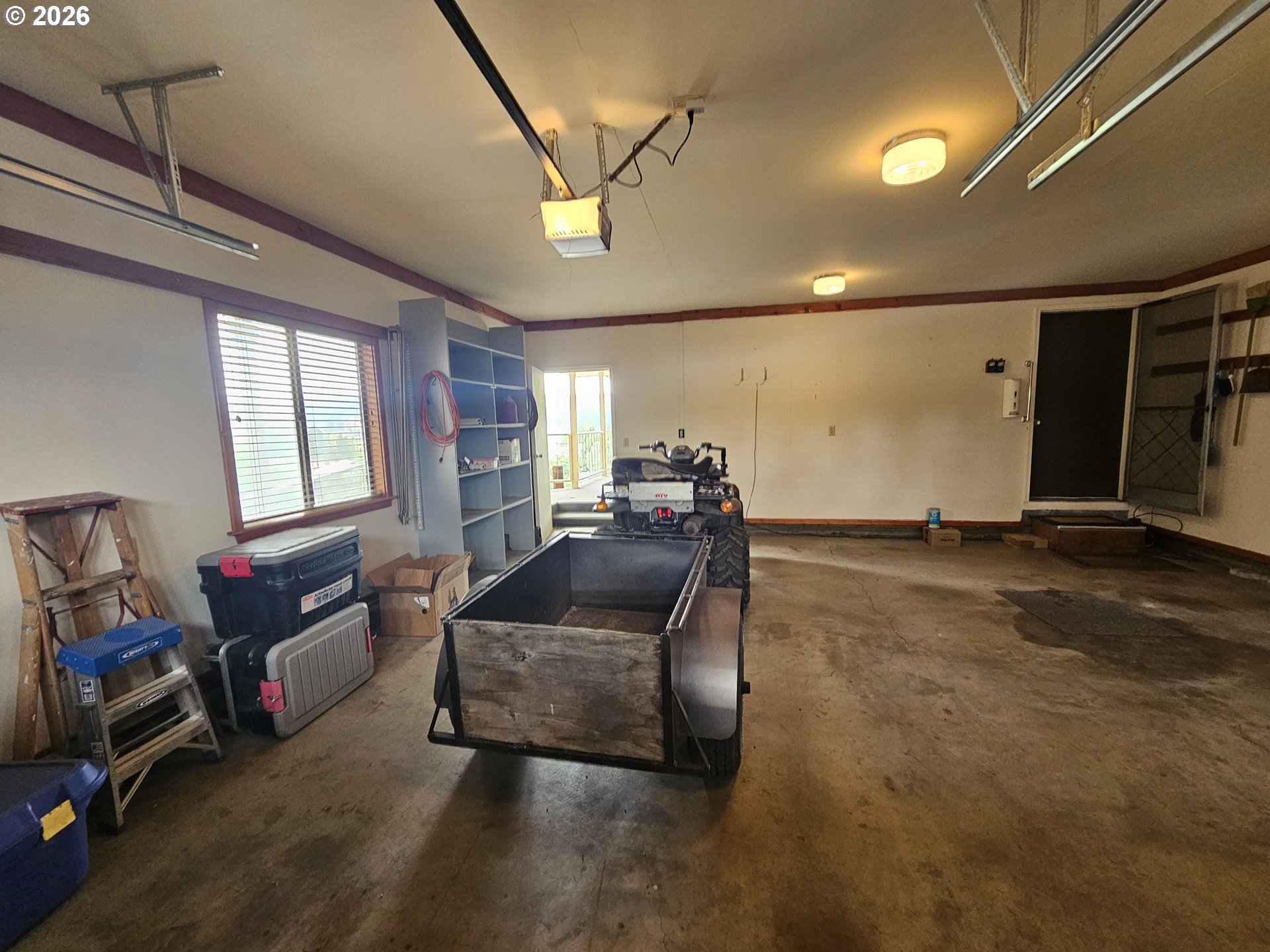 202 E Despain St Property Photo 43
