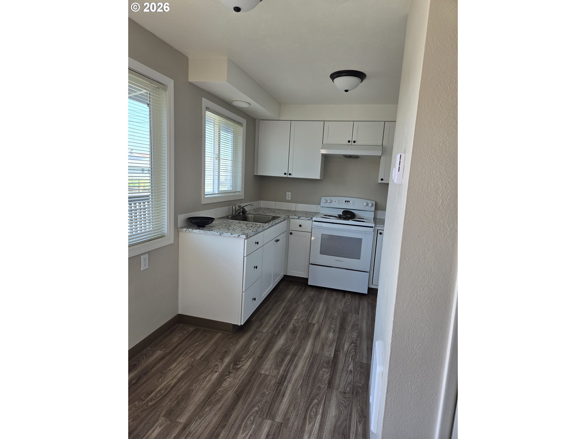 1207 D St Property Photo 8
