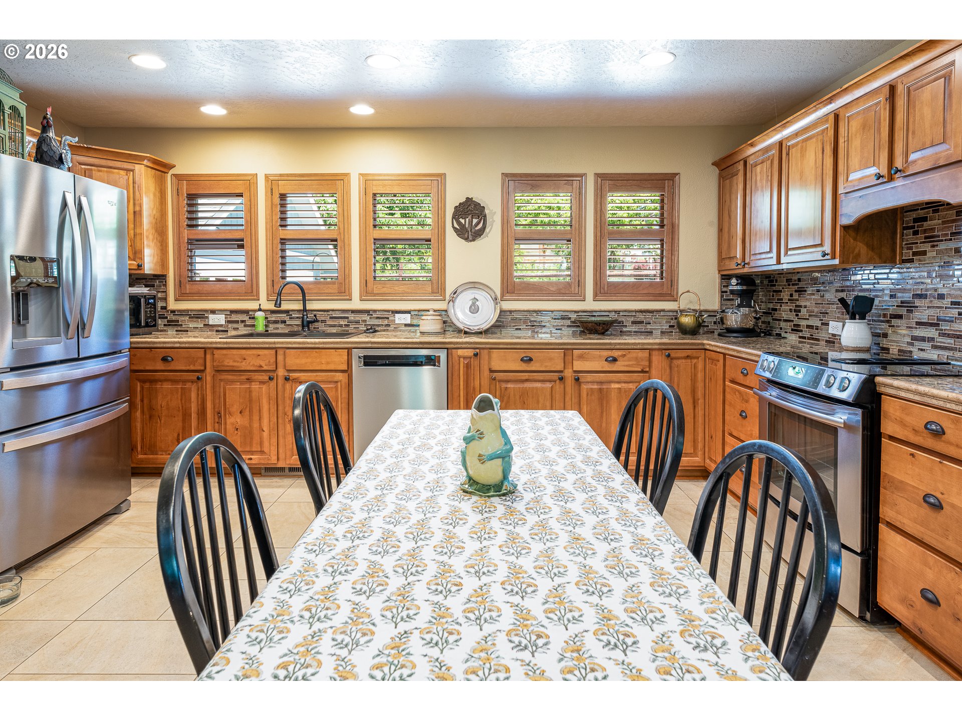 384 Edgeview Dr Property Photo 10