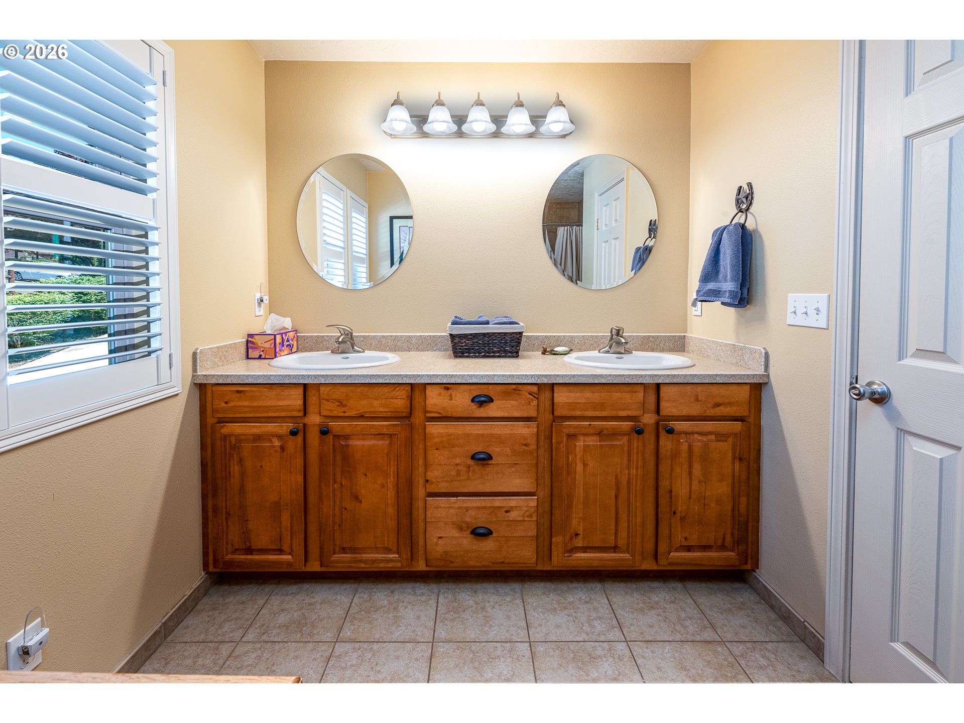 384 Edgeview Dr Property Photo 17