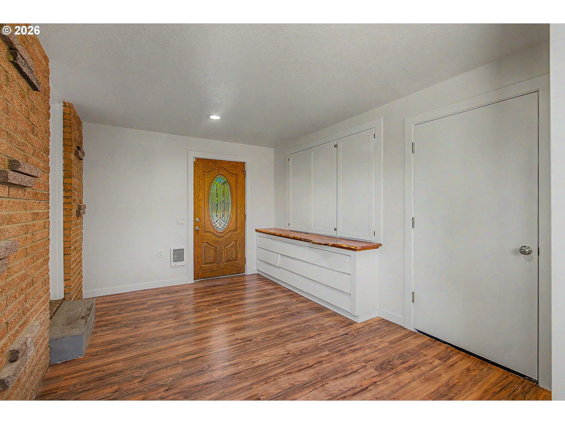 1315 N Locust St Property Photo 5