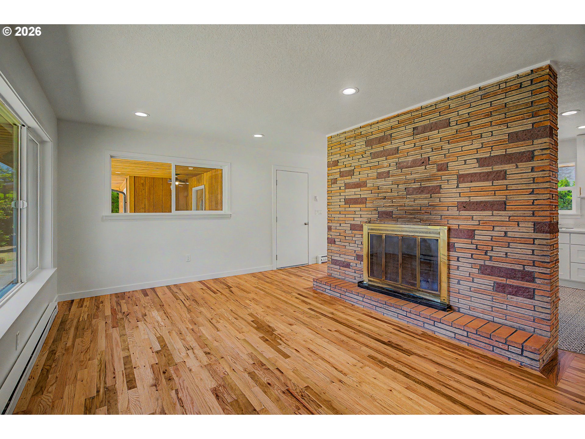 1315 N Locust St Property Photo 8