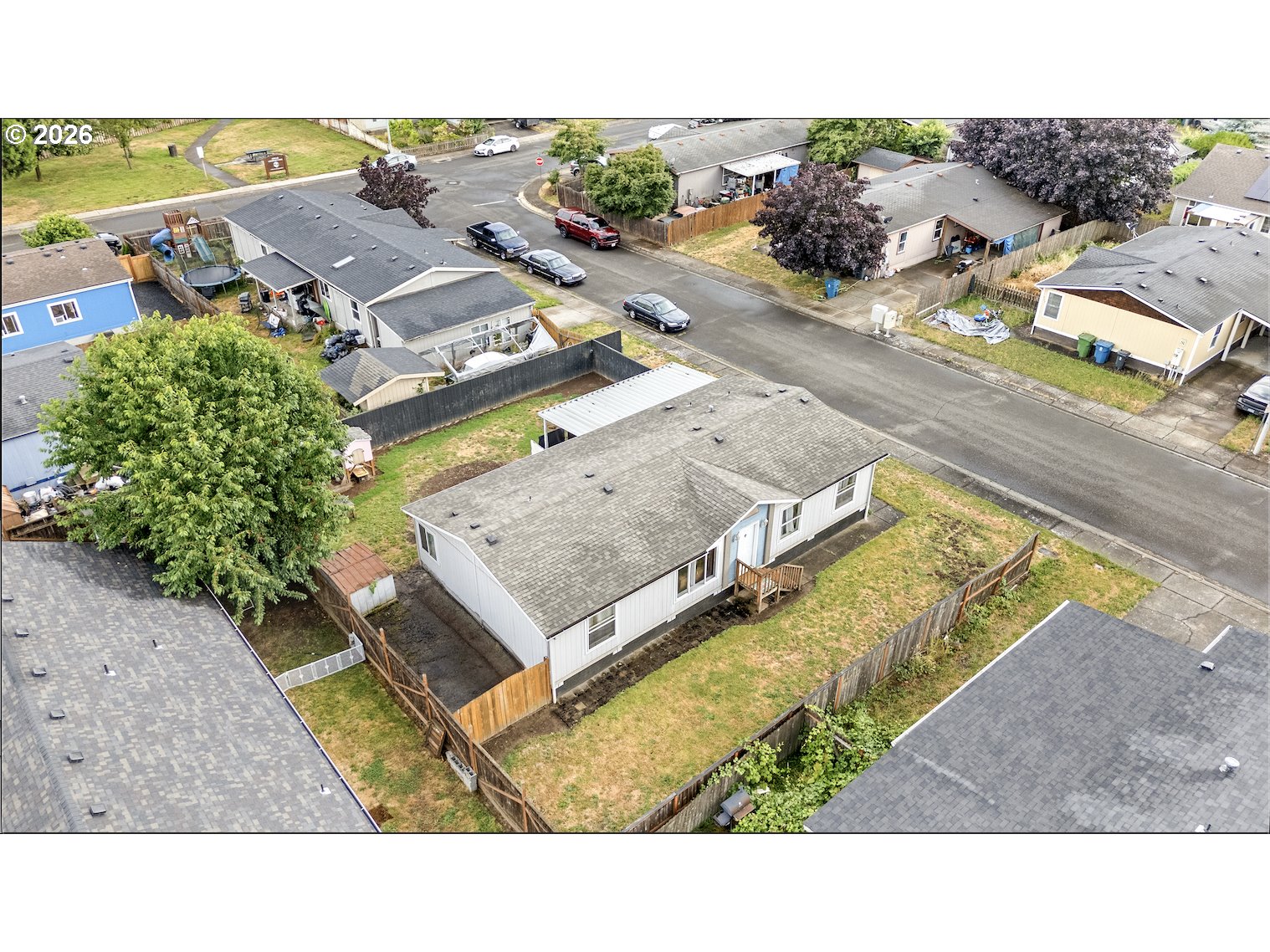 930 Mahan Loop Property Photo 4