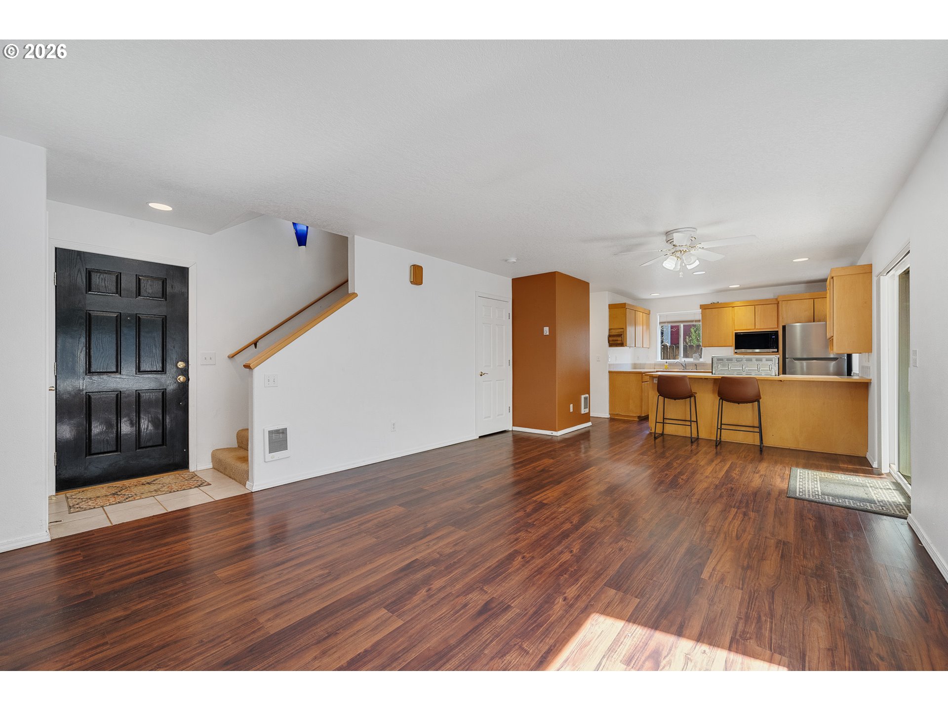 6455 Main St Property Photo 14