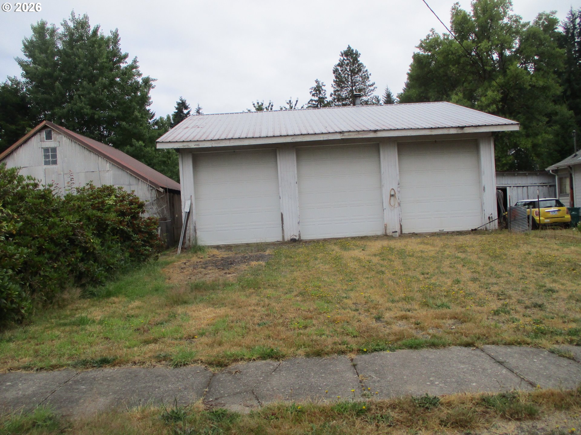 B St 6 Property Photo 1