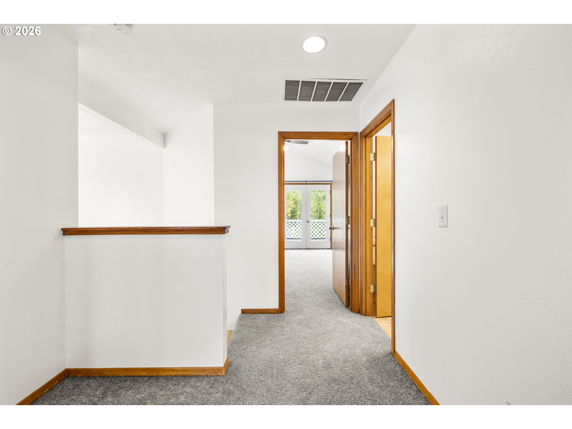 270 Martin Way S Property Photo 20