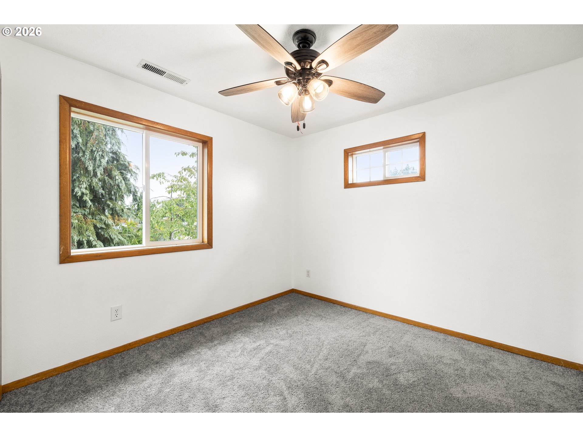 270 Martin Way S Property Photo 21
