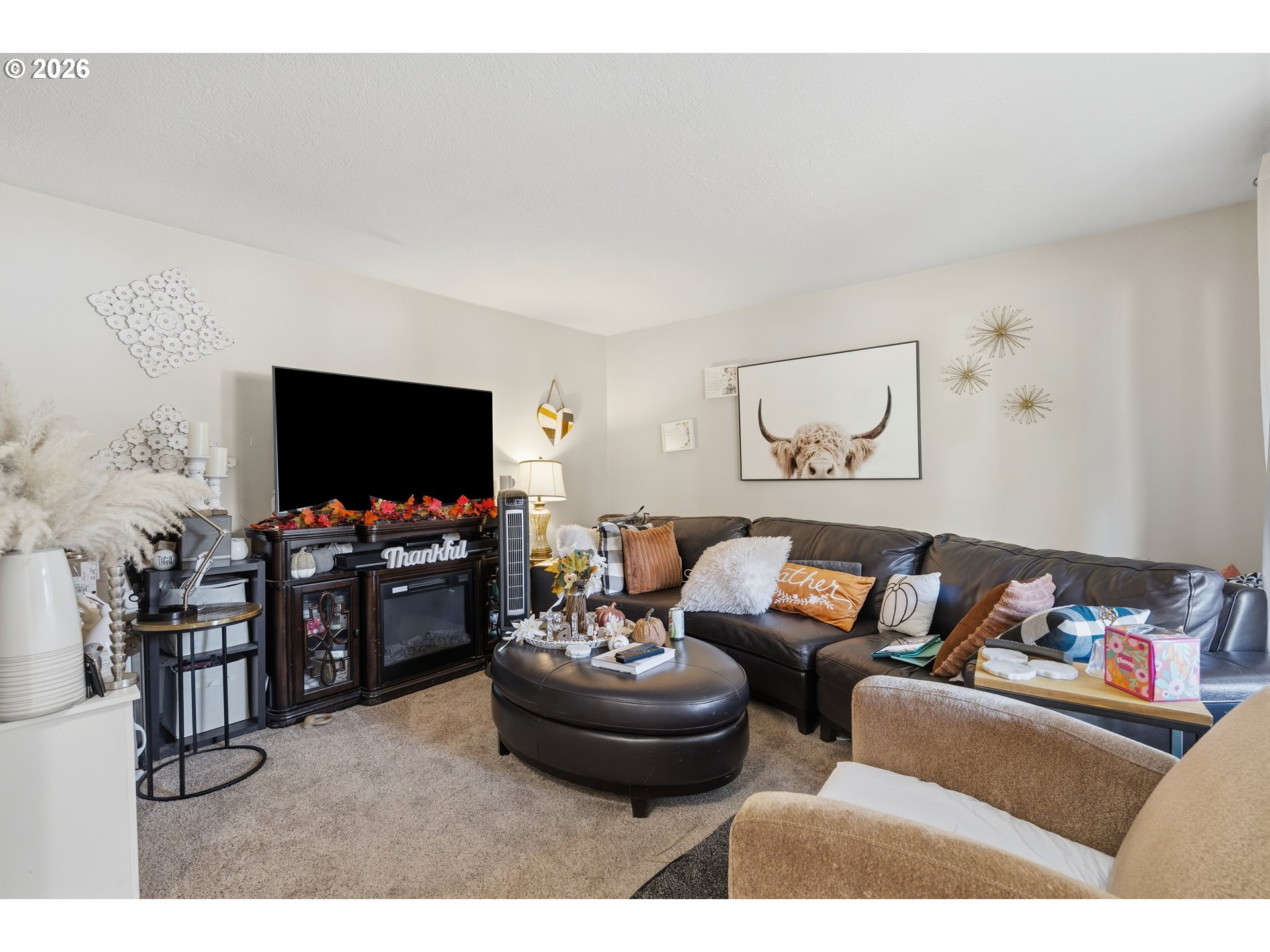 4722 Swegle Rd Property Photo 4