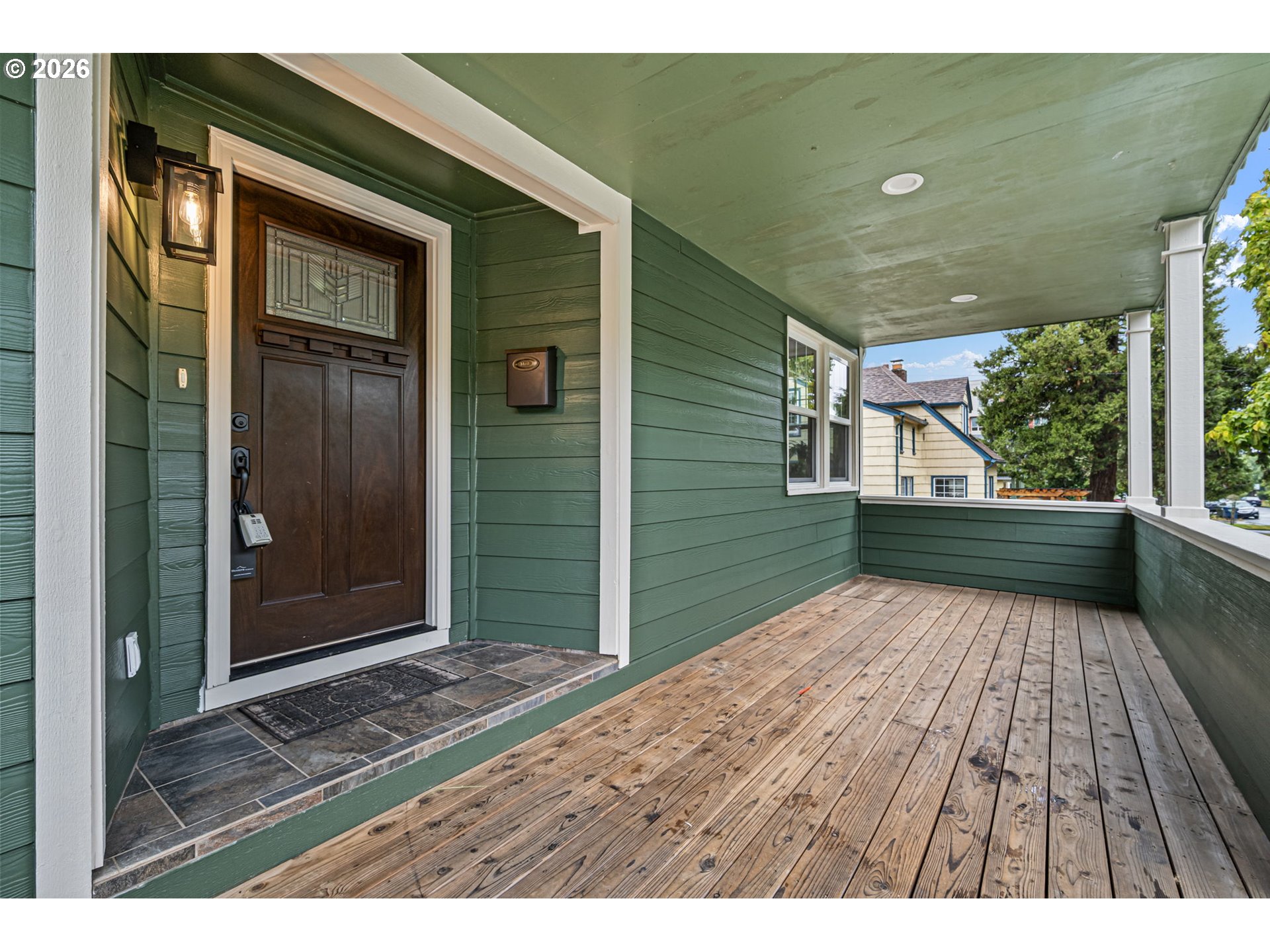 1624 Walnut St Property Photo 4